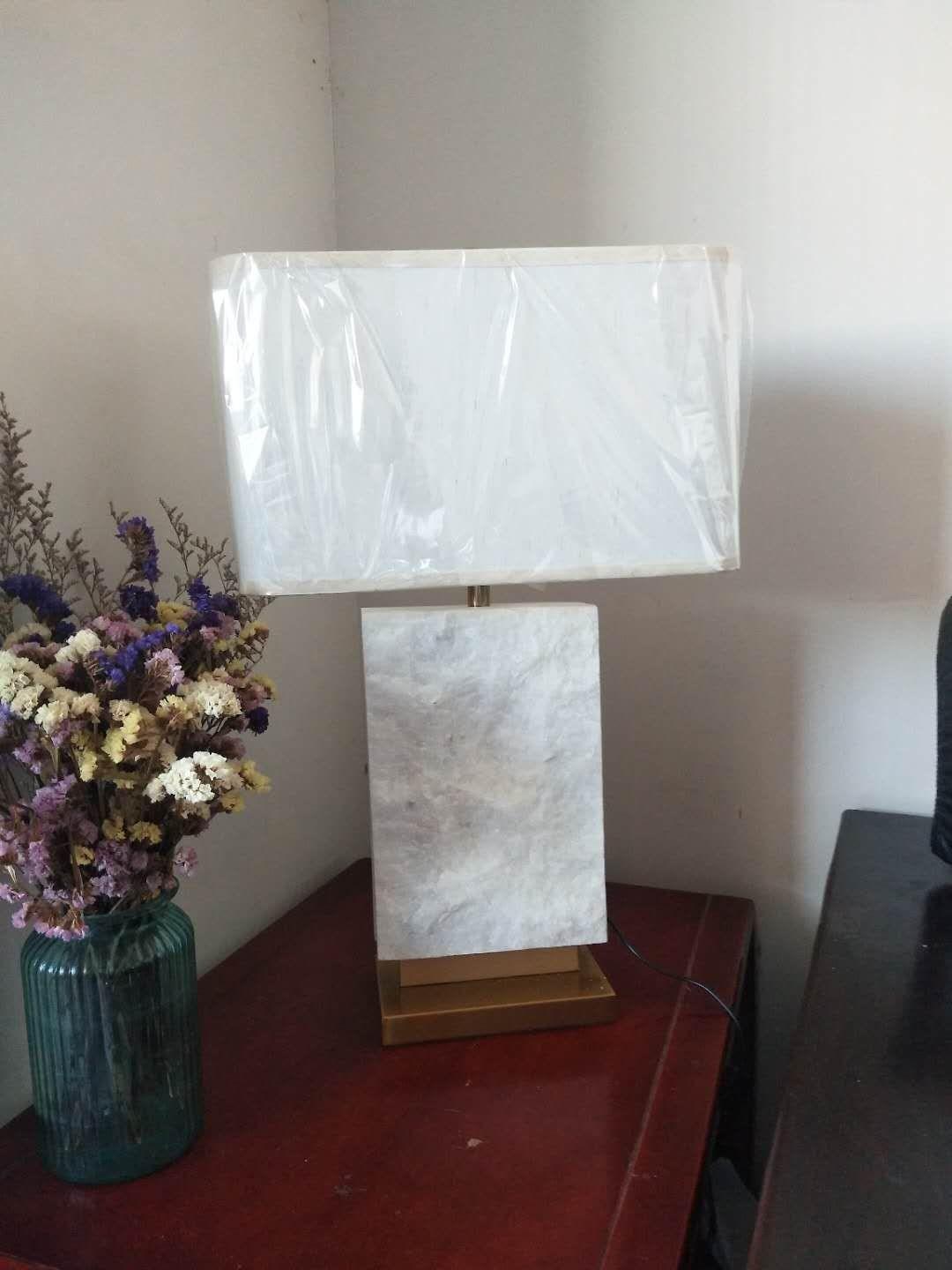 Savanah Modern Table Lamp