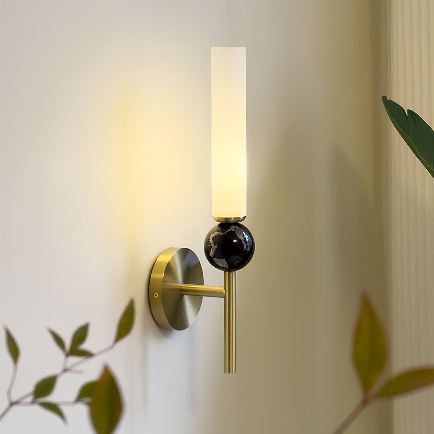 Dulane Modern Minimalist Vertical Marble Wall Lamp