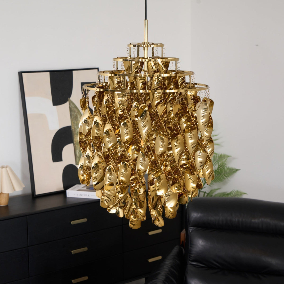 Isoran Luxe Acrylic Chandelier