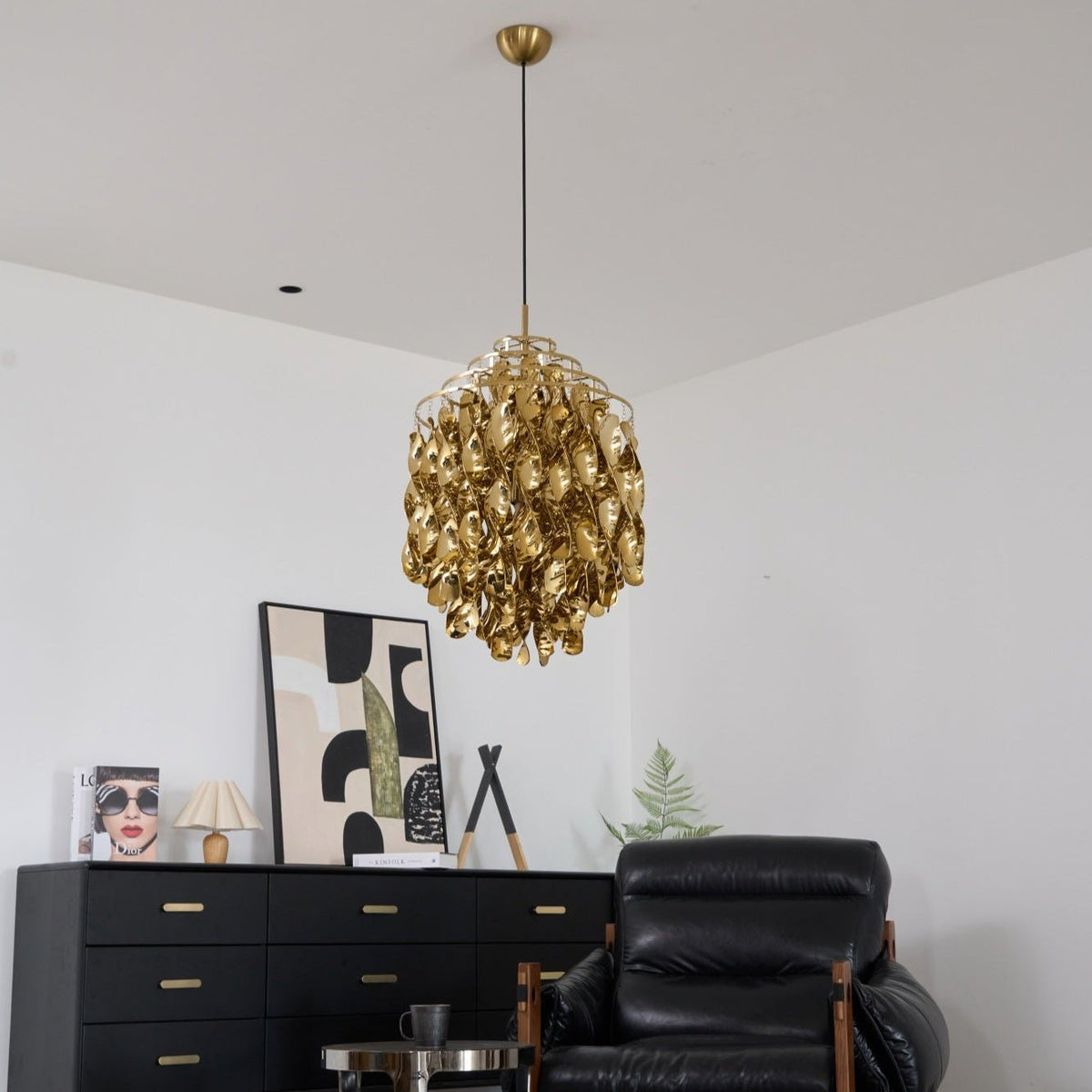 Isoran Luxe Acrylic Chandelier