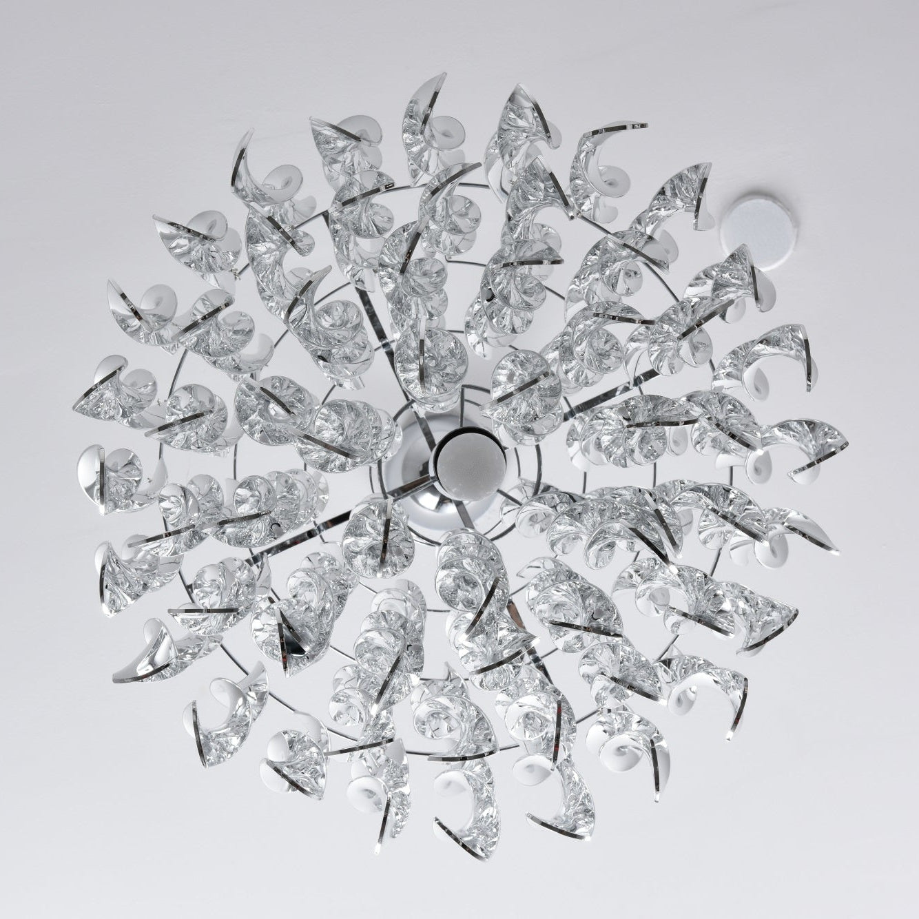 Isoran Luxe Acrylic Chandelier