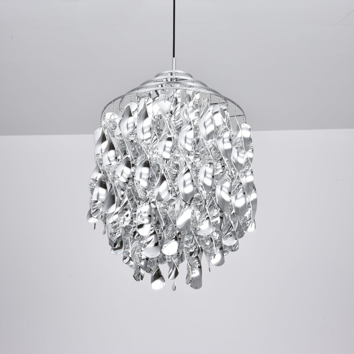 Isoran Luxe Acrylic Chandelier