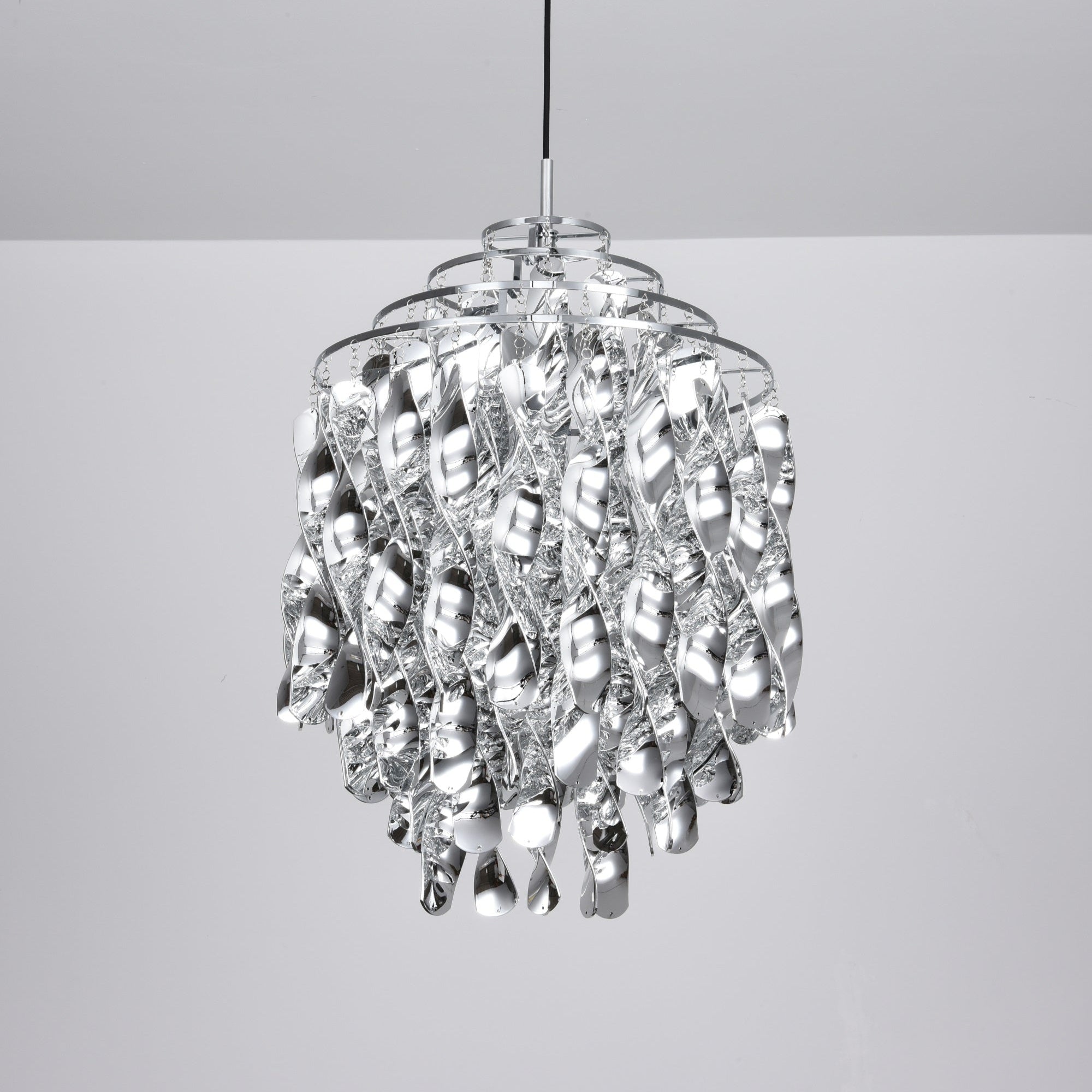 Isoran Luxe Acrylic Chandelier