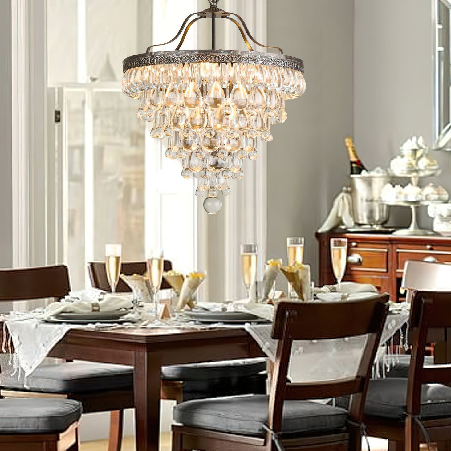 Liorenora Chandelier