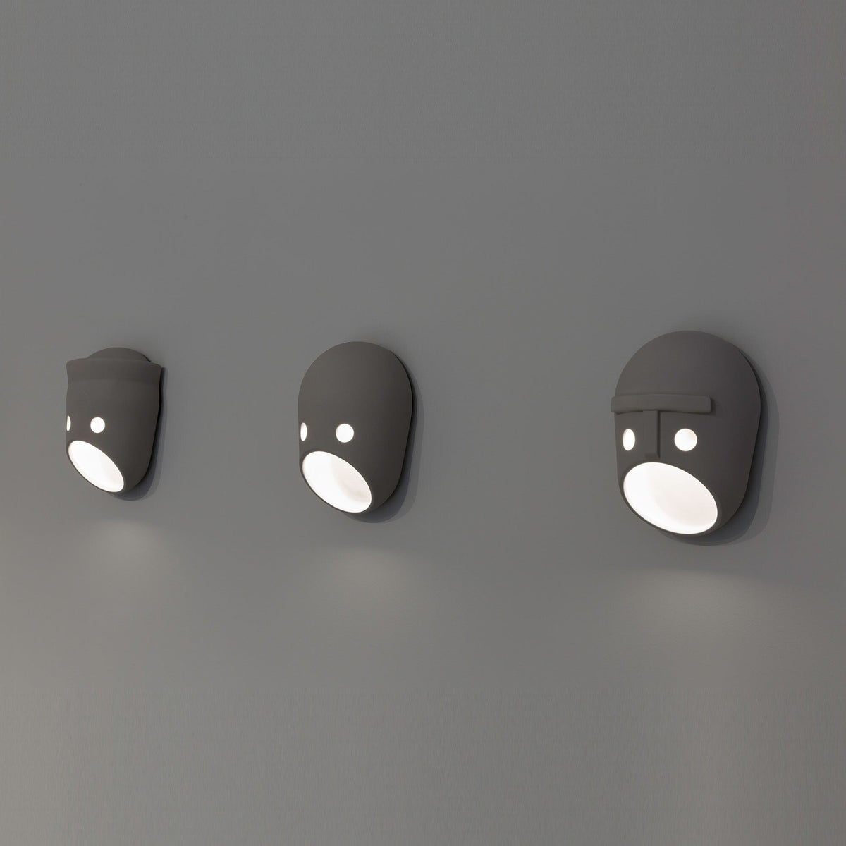 Mask Individual Creativity Resin Wall Light