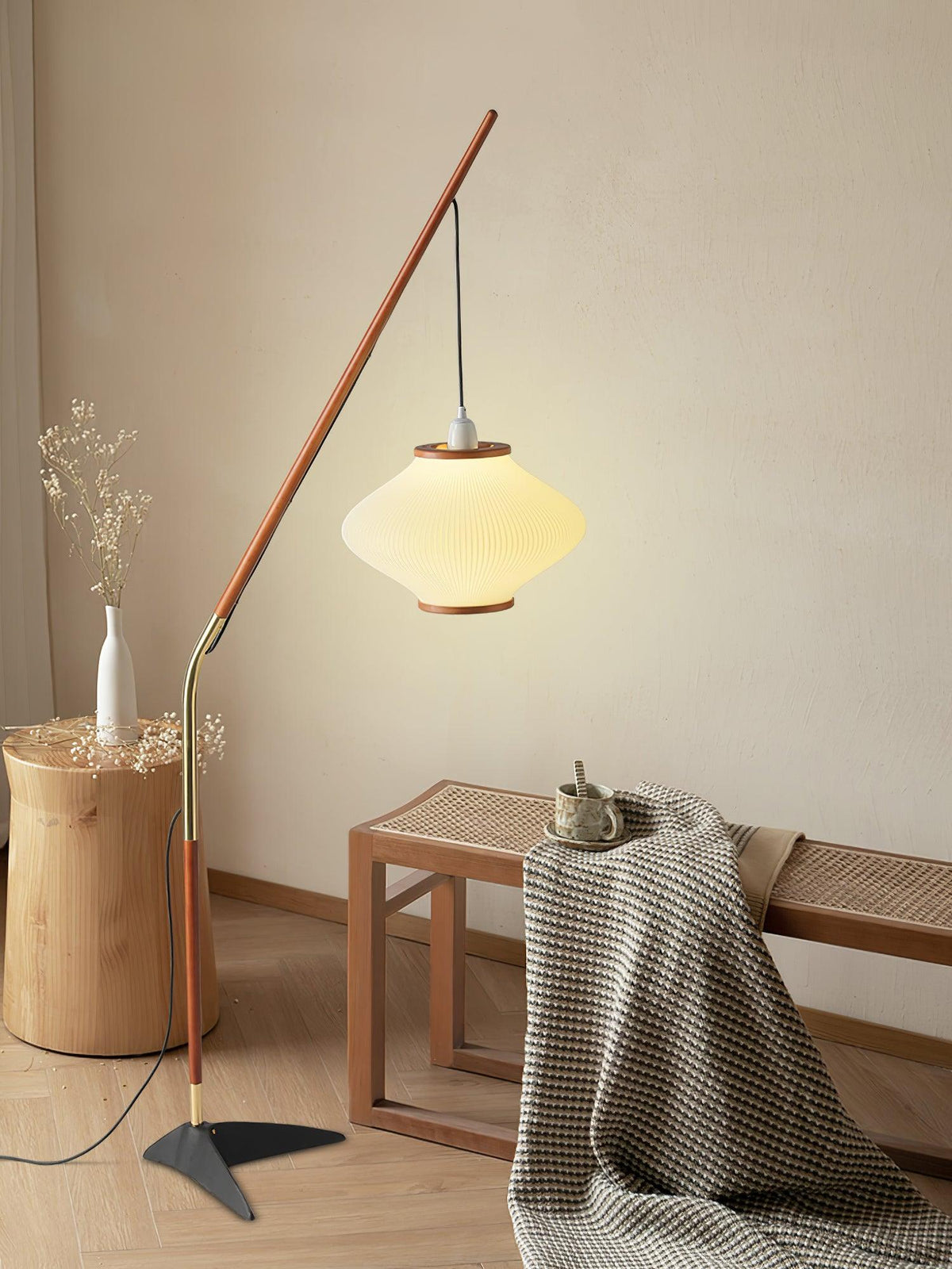 Ervenil Mid Century Wood & Glass Floor Lamp