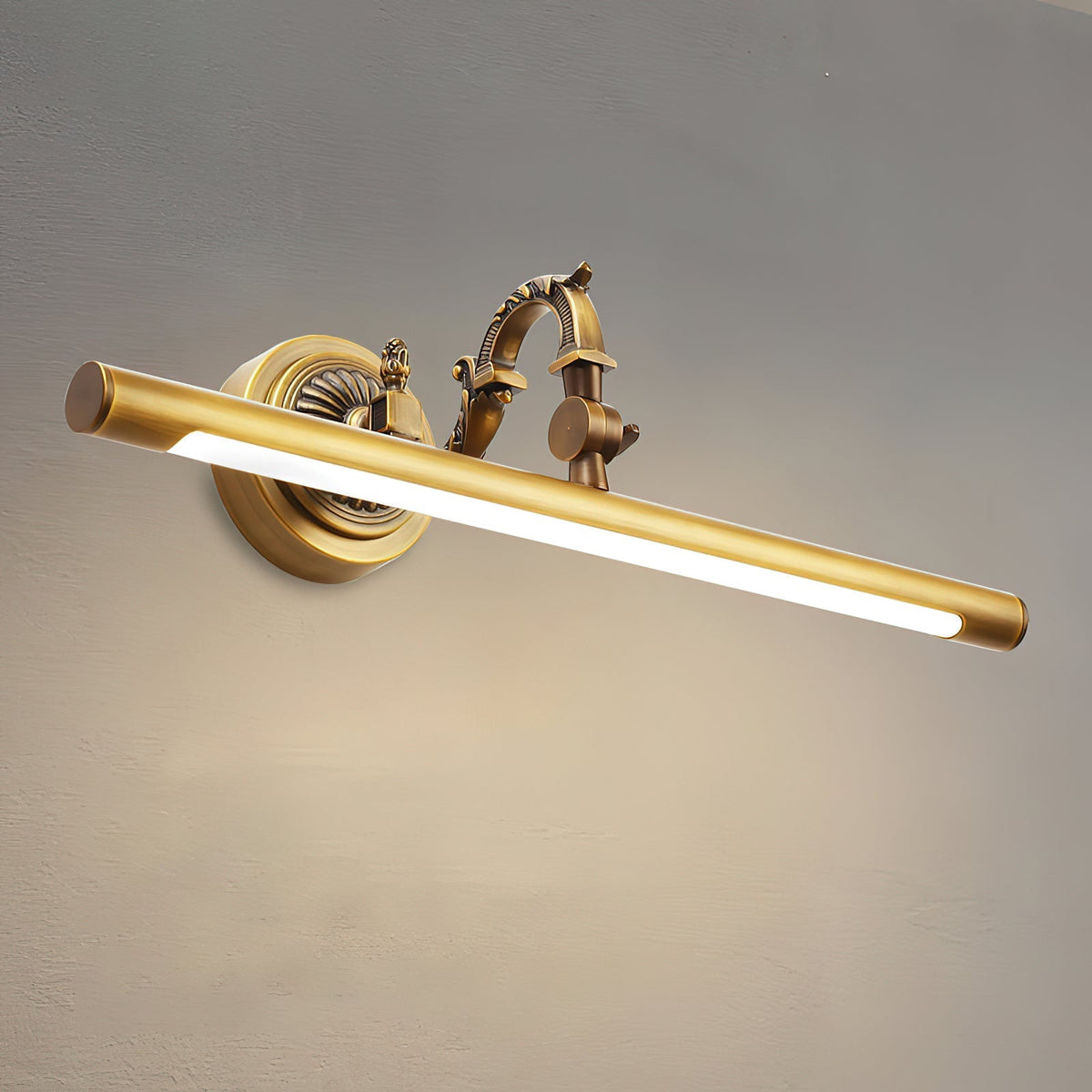 Gervaine Wall Lamp