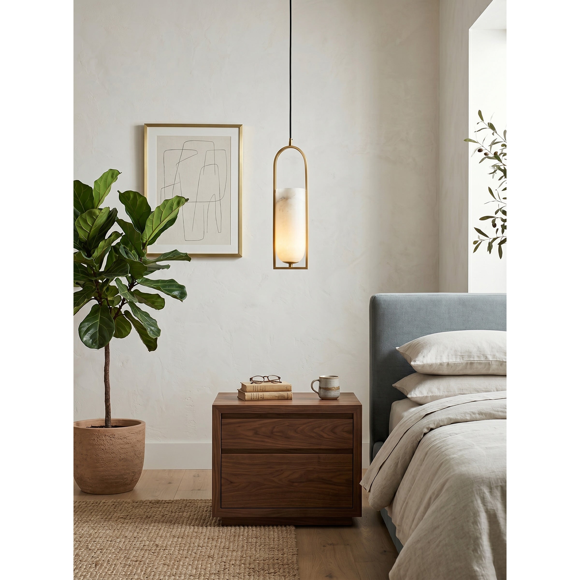 Svala Arch Alabaster Pendant Light