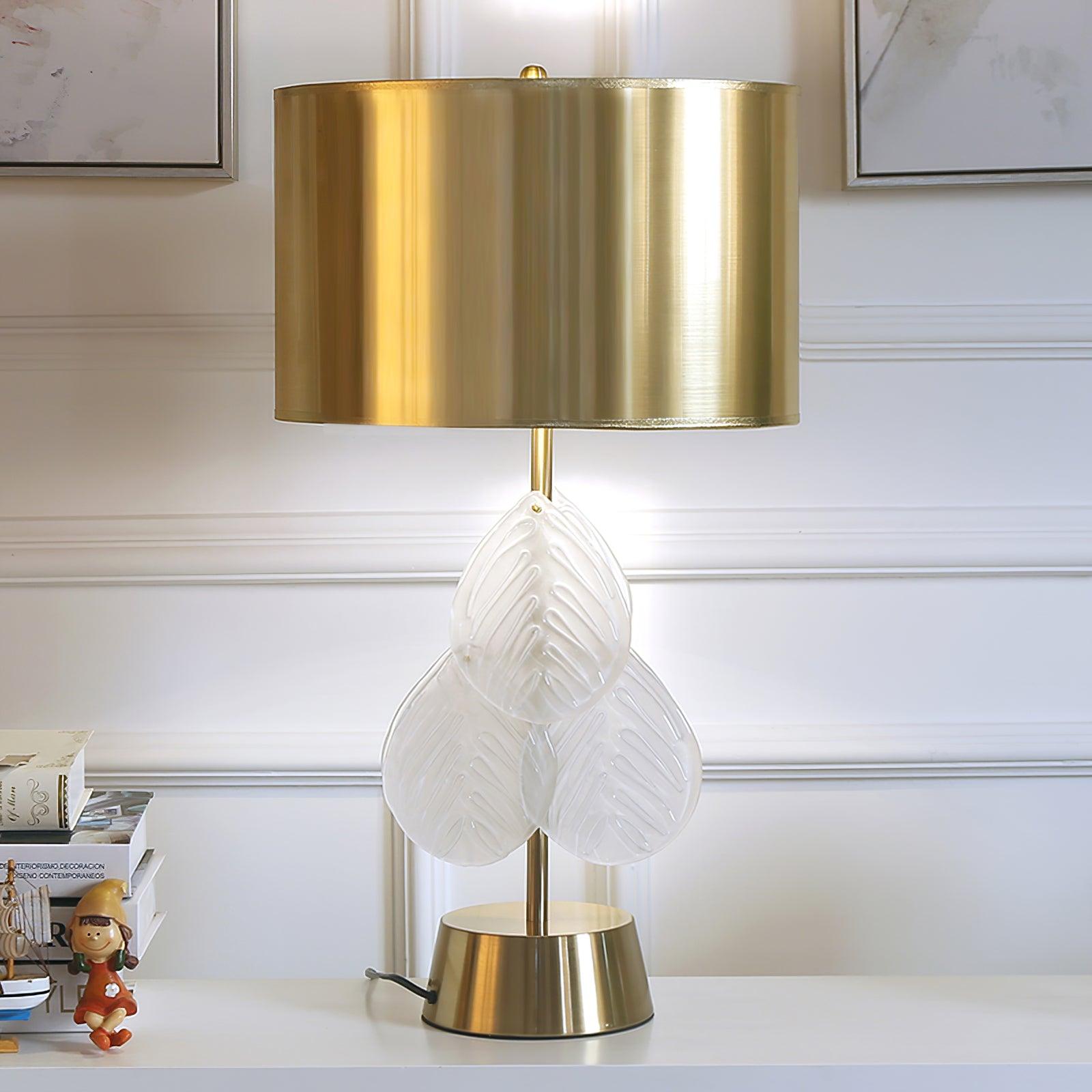 Velivaine Elegant Glass Table Lamp