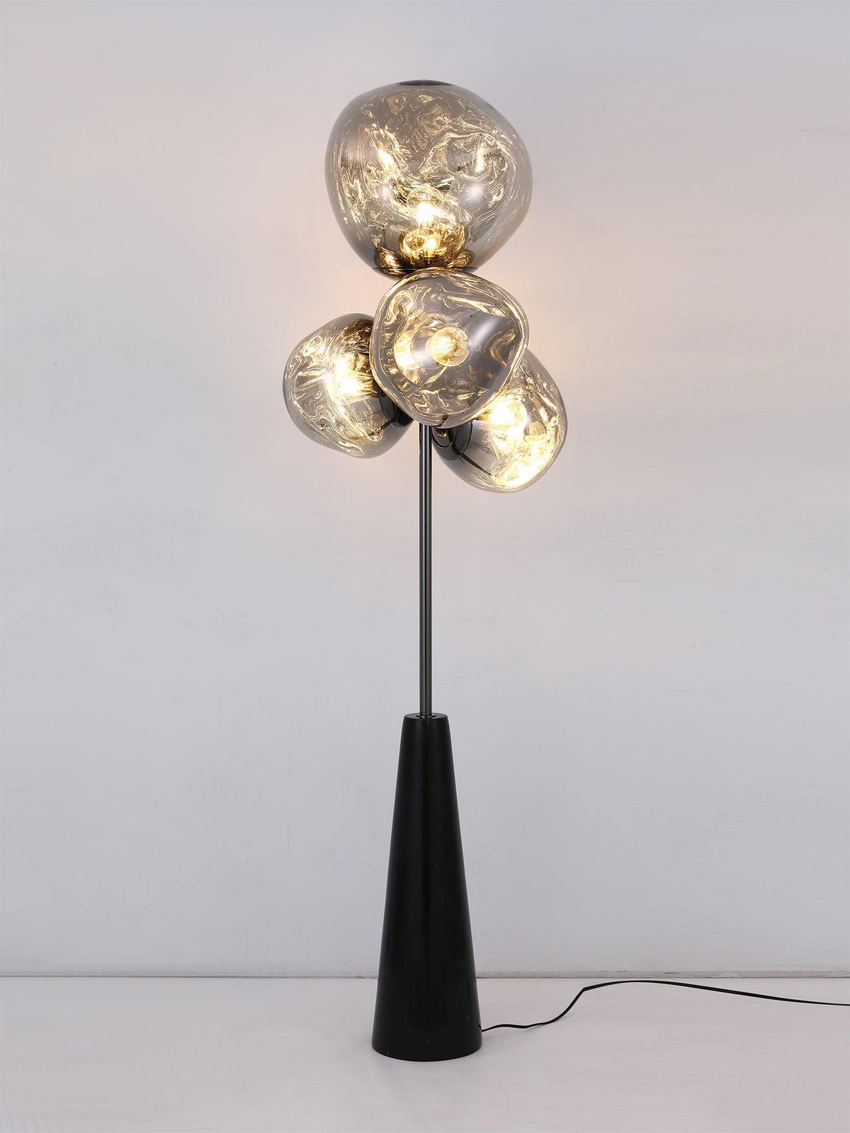 Viri Modern Marble Floor Lamp