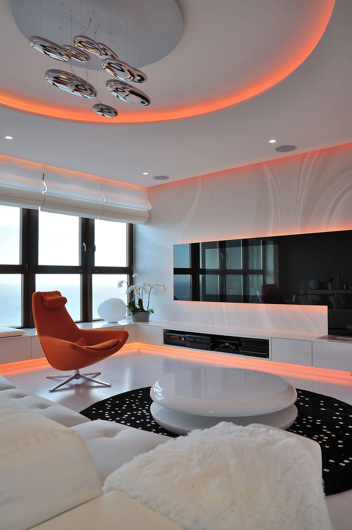 Orinanelle Chandelier Aluminum Sculptural