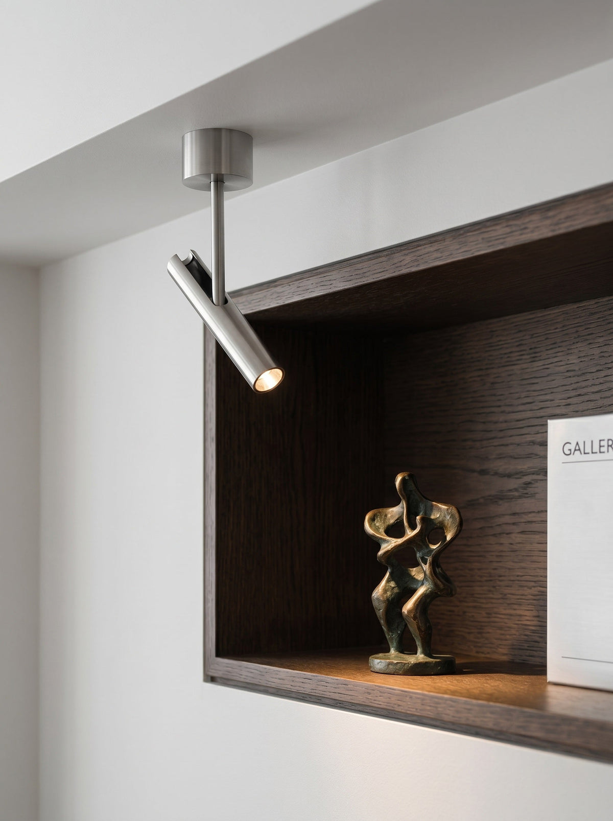 Mib Short Surface-Mounted Spotlight