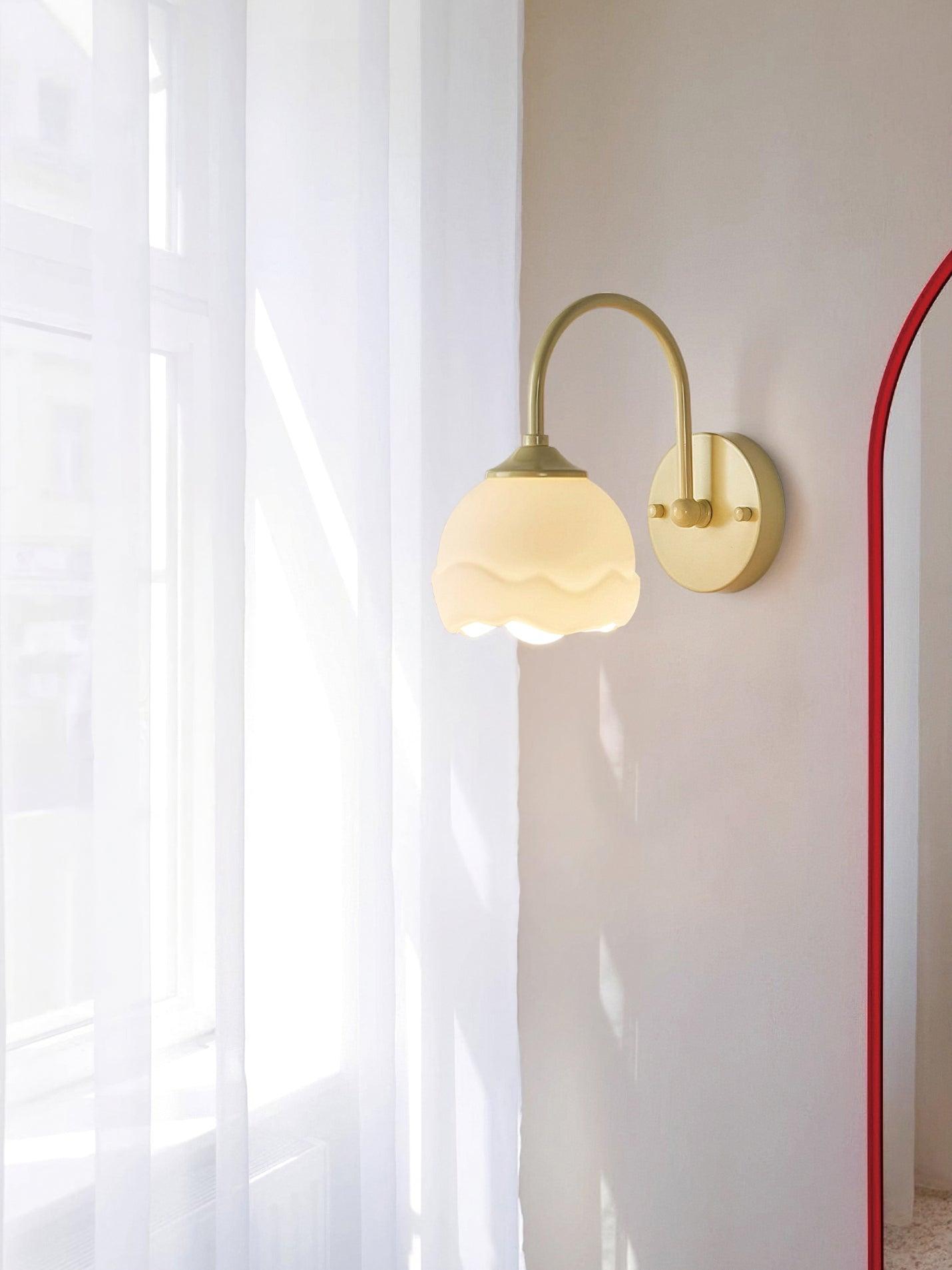 Velorenne Glass Elegant Wall Lamp