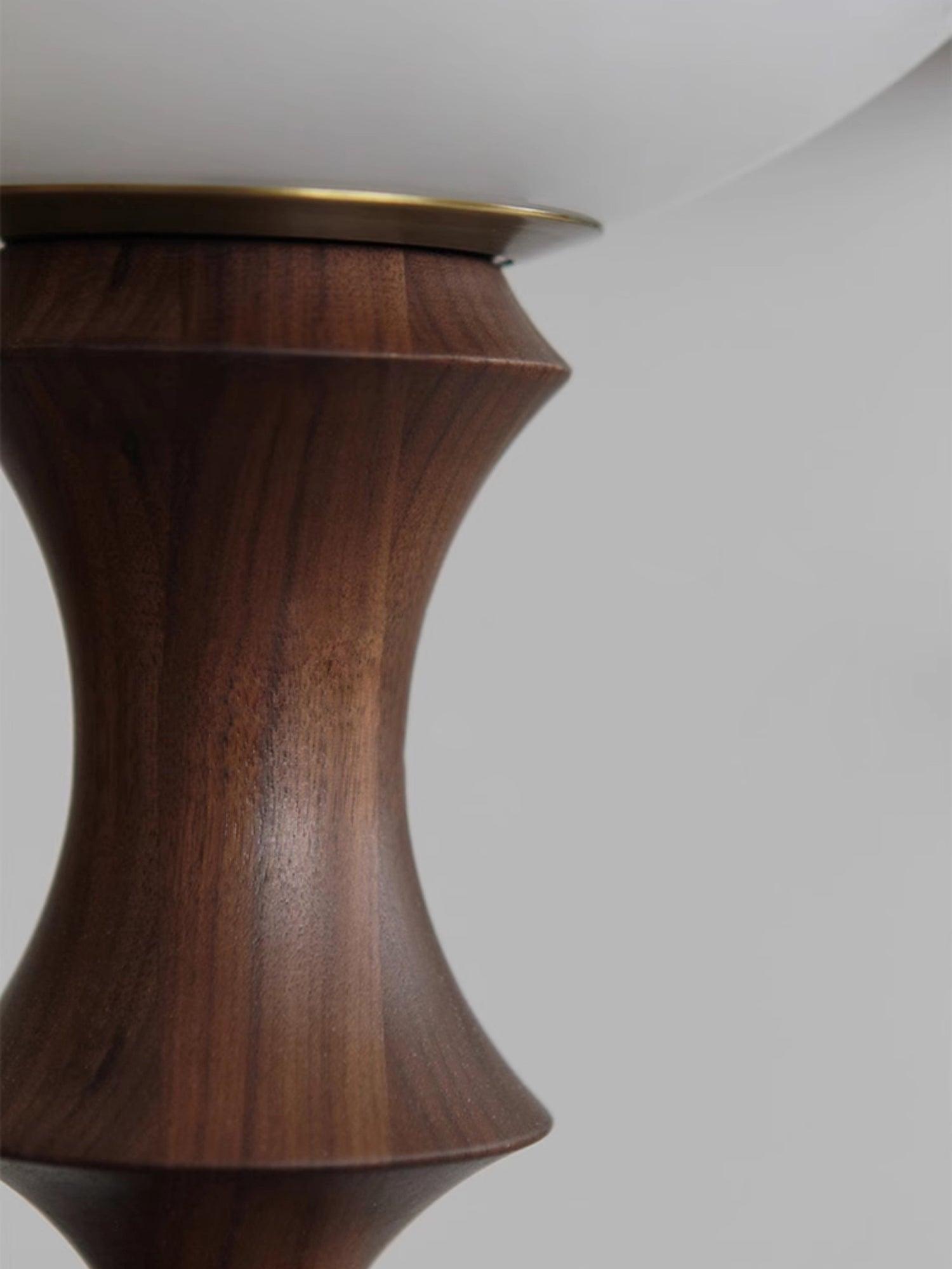 Vilten Elegant Wood Floor Lamp