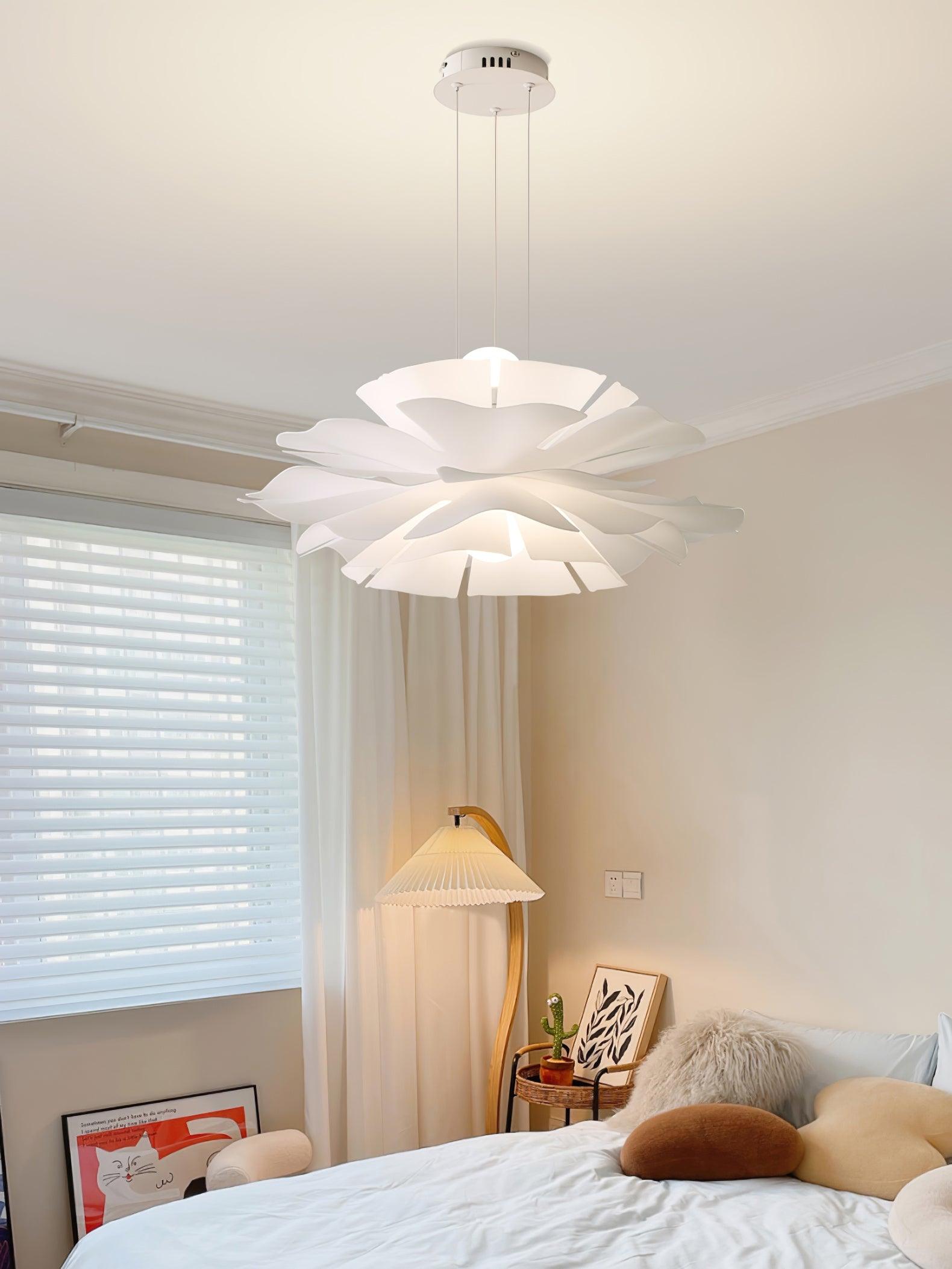 Soleca Scandinavian Pendant Lamp - Neutral Decor
