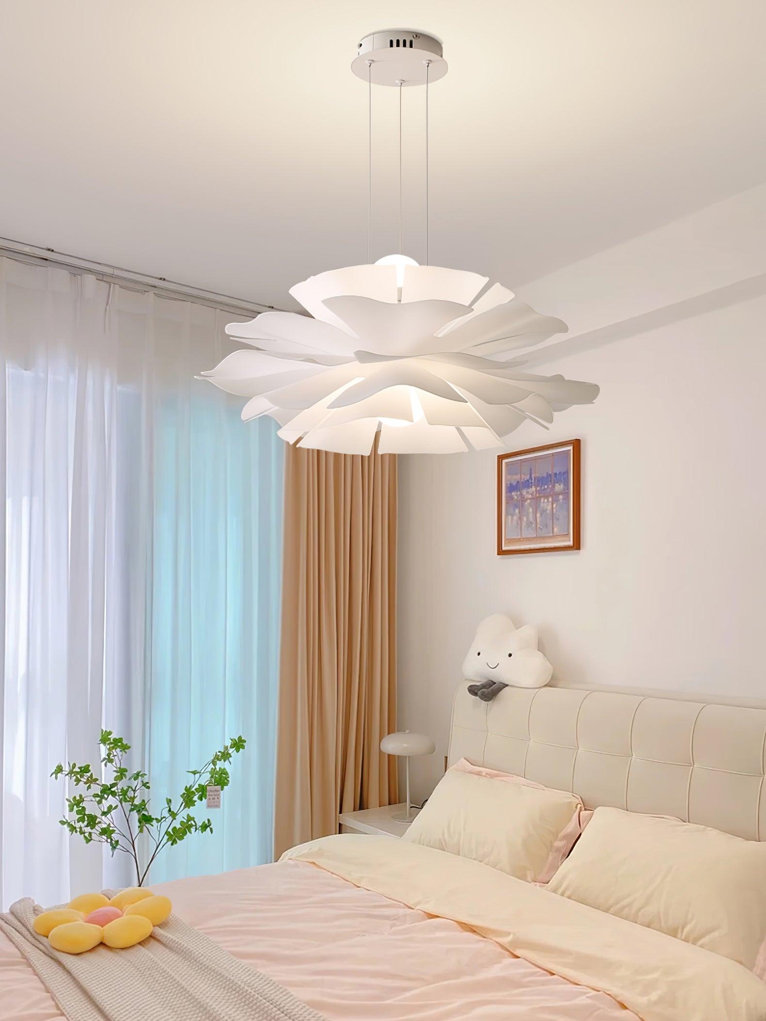 Soleca Scandinavian Pendant Lamp - Neutral Decor