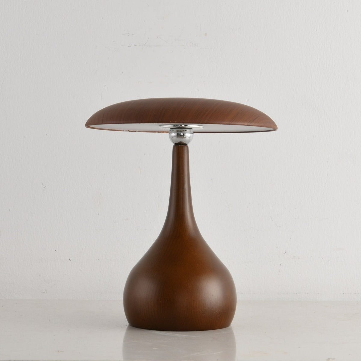 Orbis Vintage Wood Table Lamp