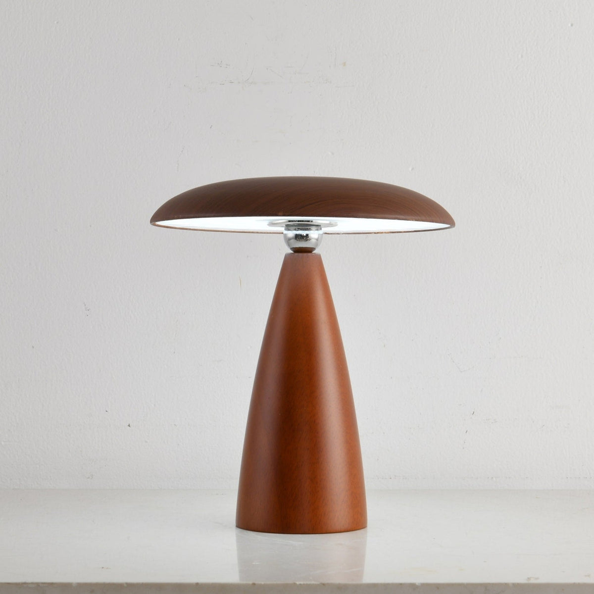 Orbis Vintage Wood Table Lamp