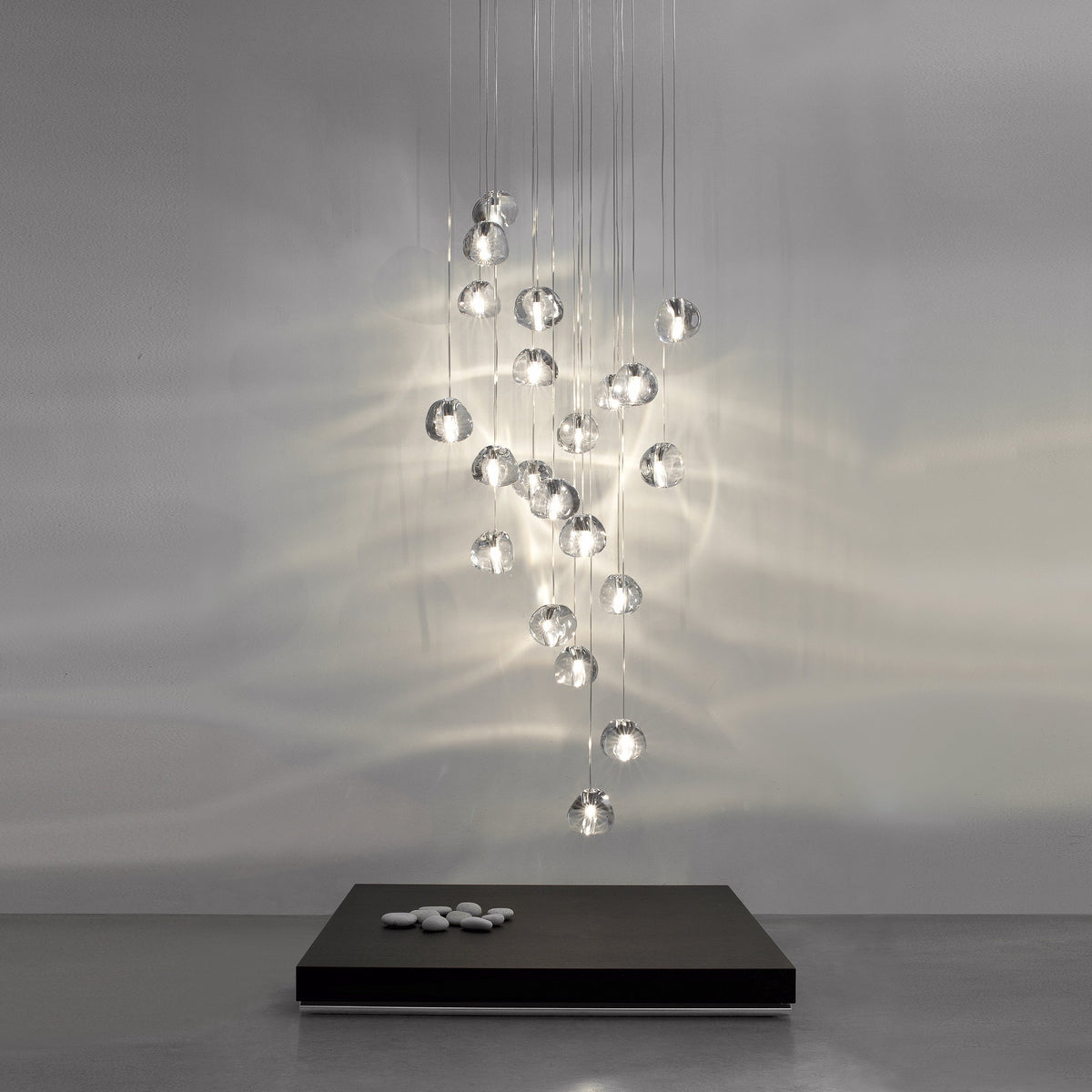 Gevlin Postmodern Luxury Cherry Crystal Pendant Lamp