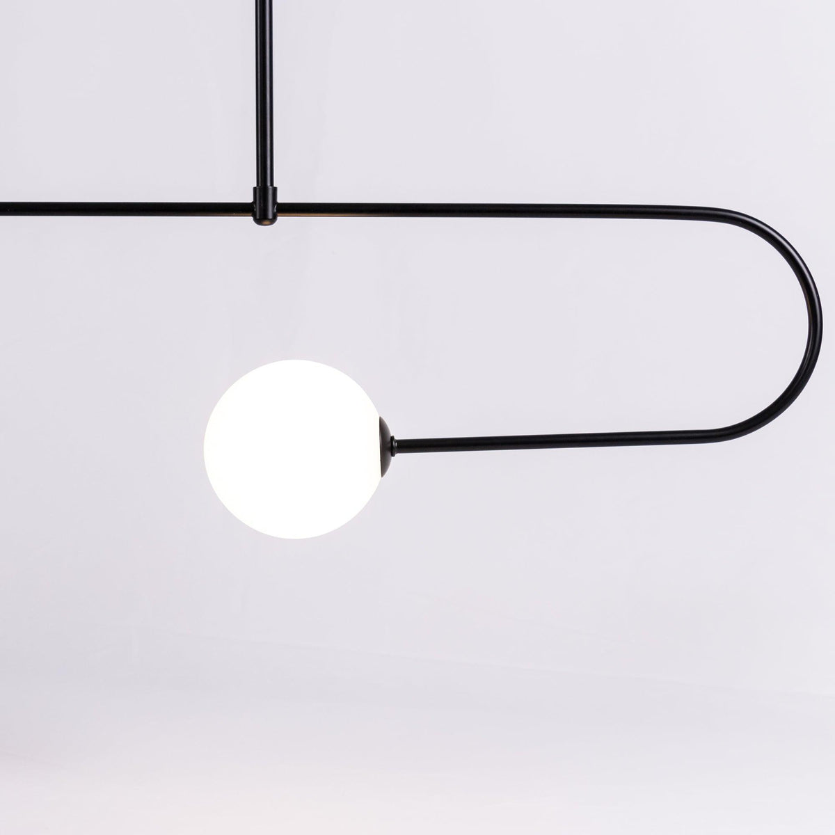 Viraiseon Chandelier Mobile Black Minimalist