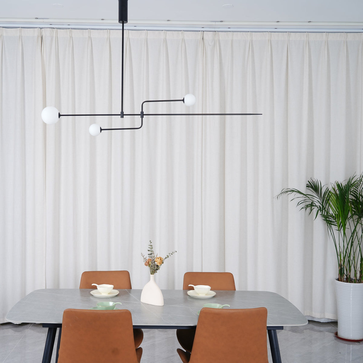 Viraiseon Chandelier Mobile Black Minimalist