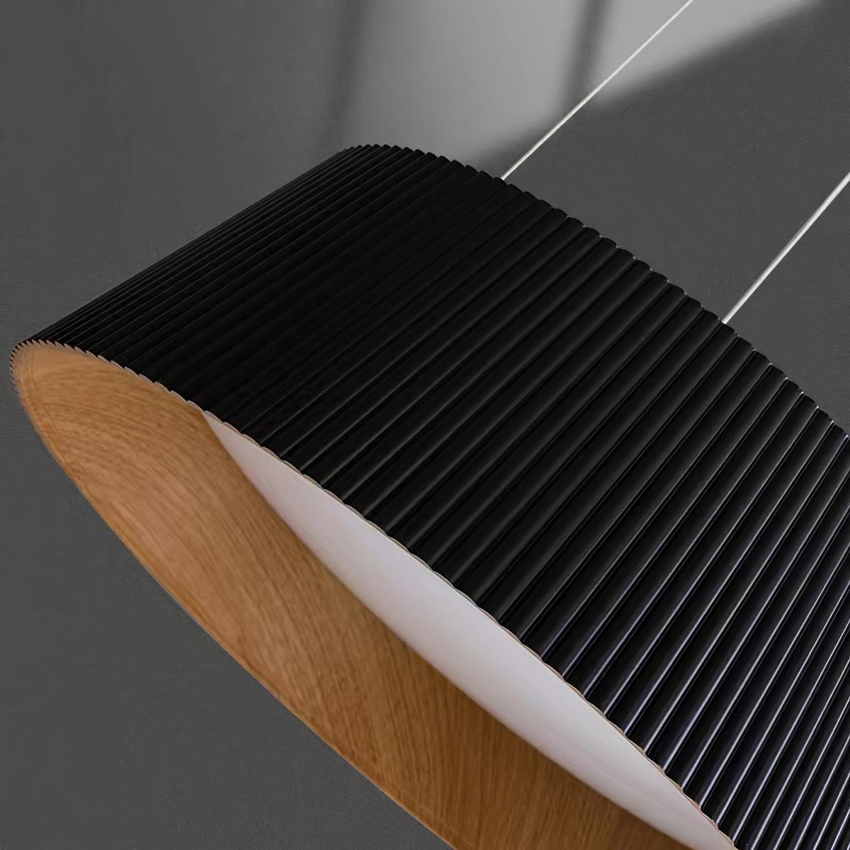Eru Classic Minimalistic Pendant Light