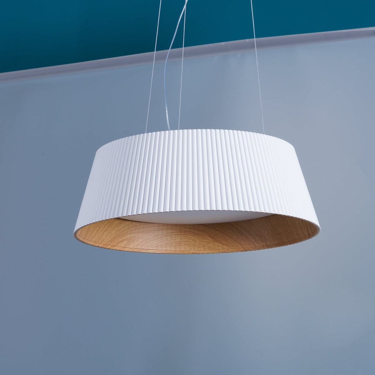 Eru Classic Minimalistic Pendant Light