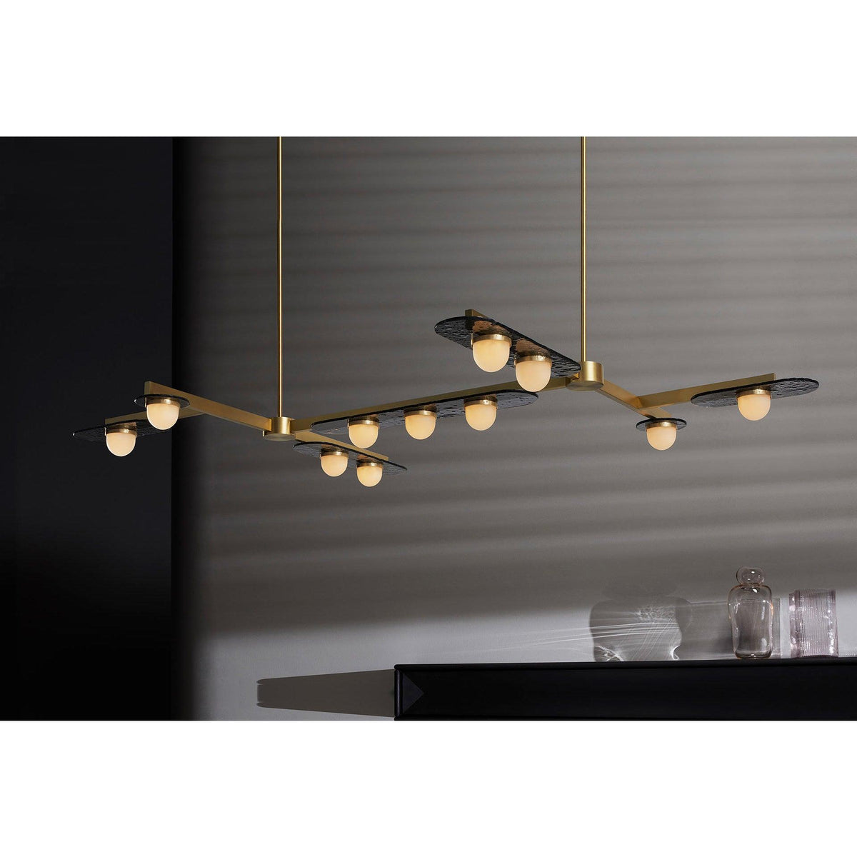 Solerelle Chandelier LED Linear Gold Frame