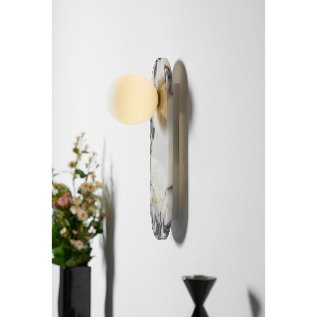 Covelyra Modern Minimalist Marble Glass Wall Lamp