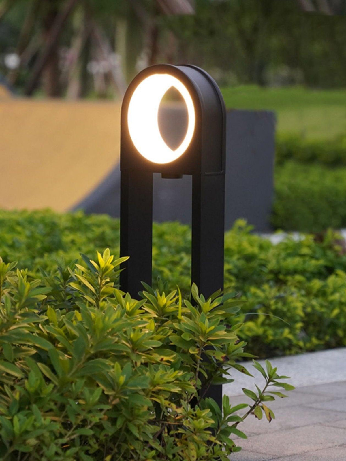 Cirorina Minimalist Outdoor Light