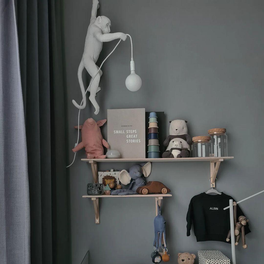 Bnx Art Unique Monkey Resin Wall Lamp