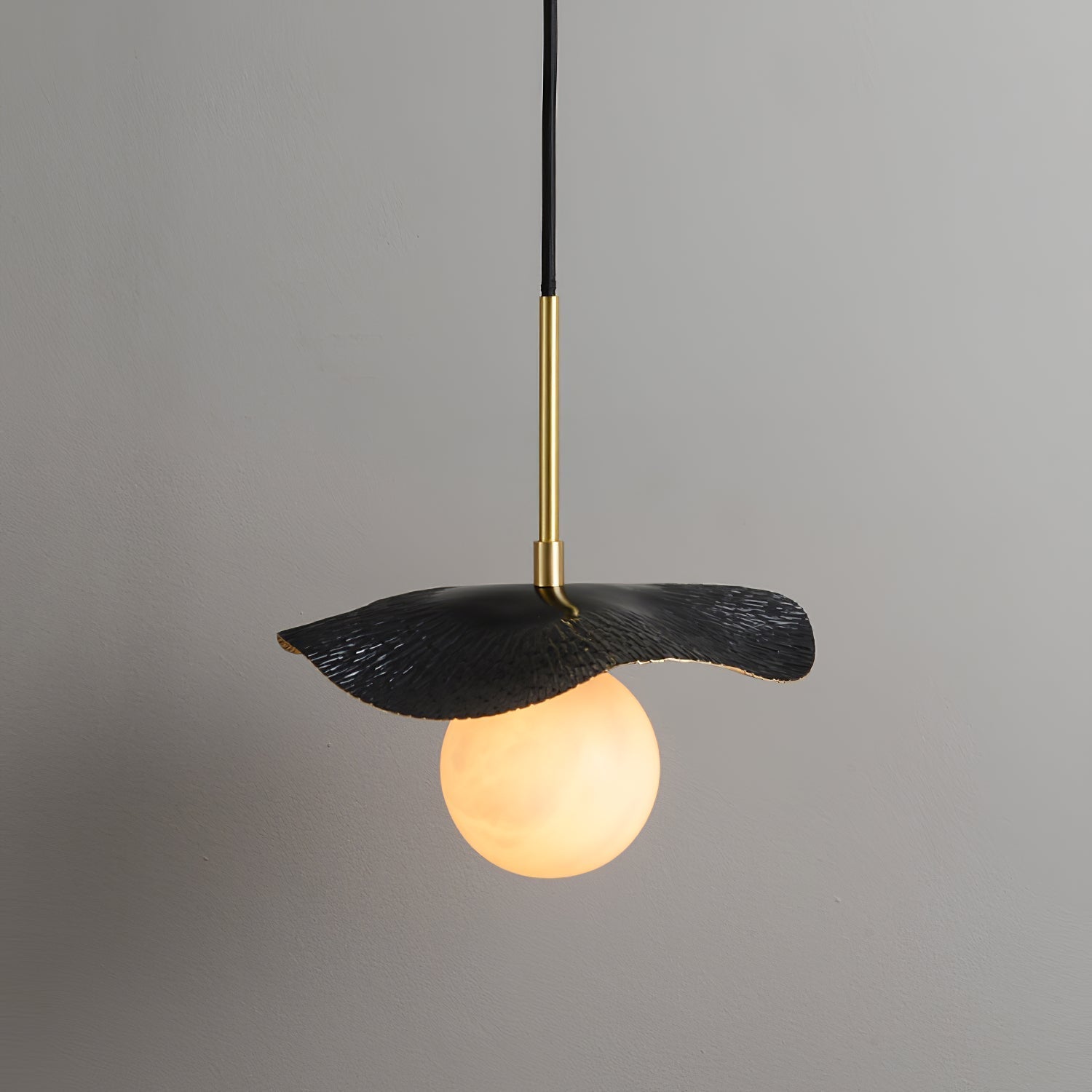 Zaraeen Modern Minimalist Brass Alabaster Pendant Light - Neutral Decor