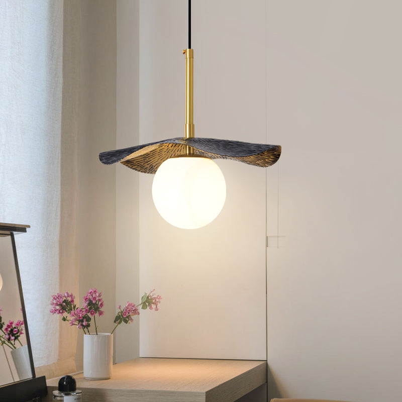 Zaraeen Modern Minimalist Brass Alabaster Pendant Light - Neutral Decor
