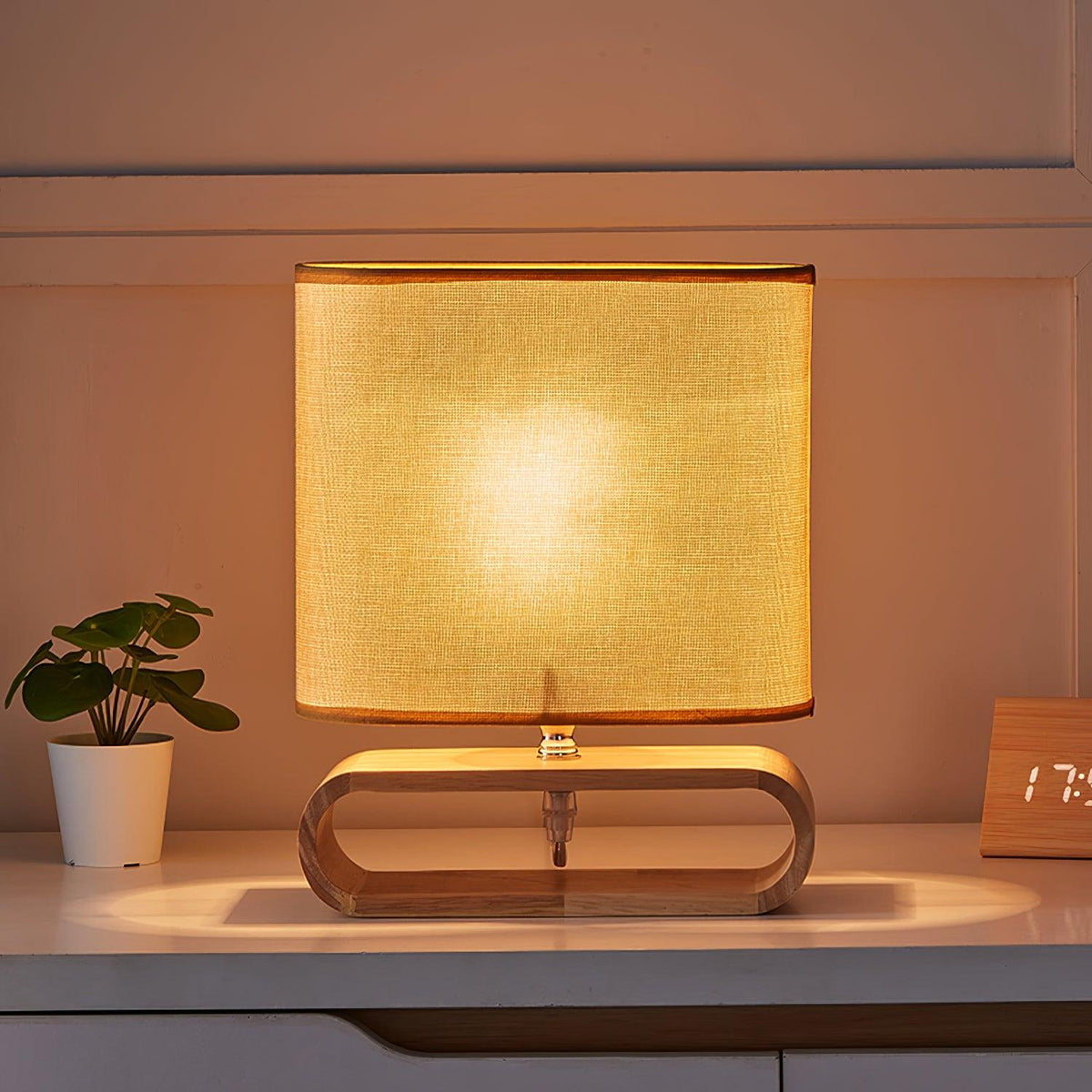 Loop Rustic Wood Table Lamp