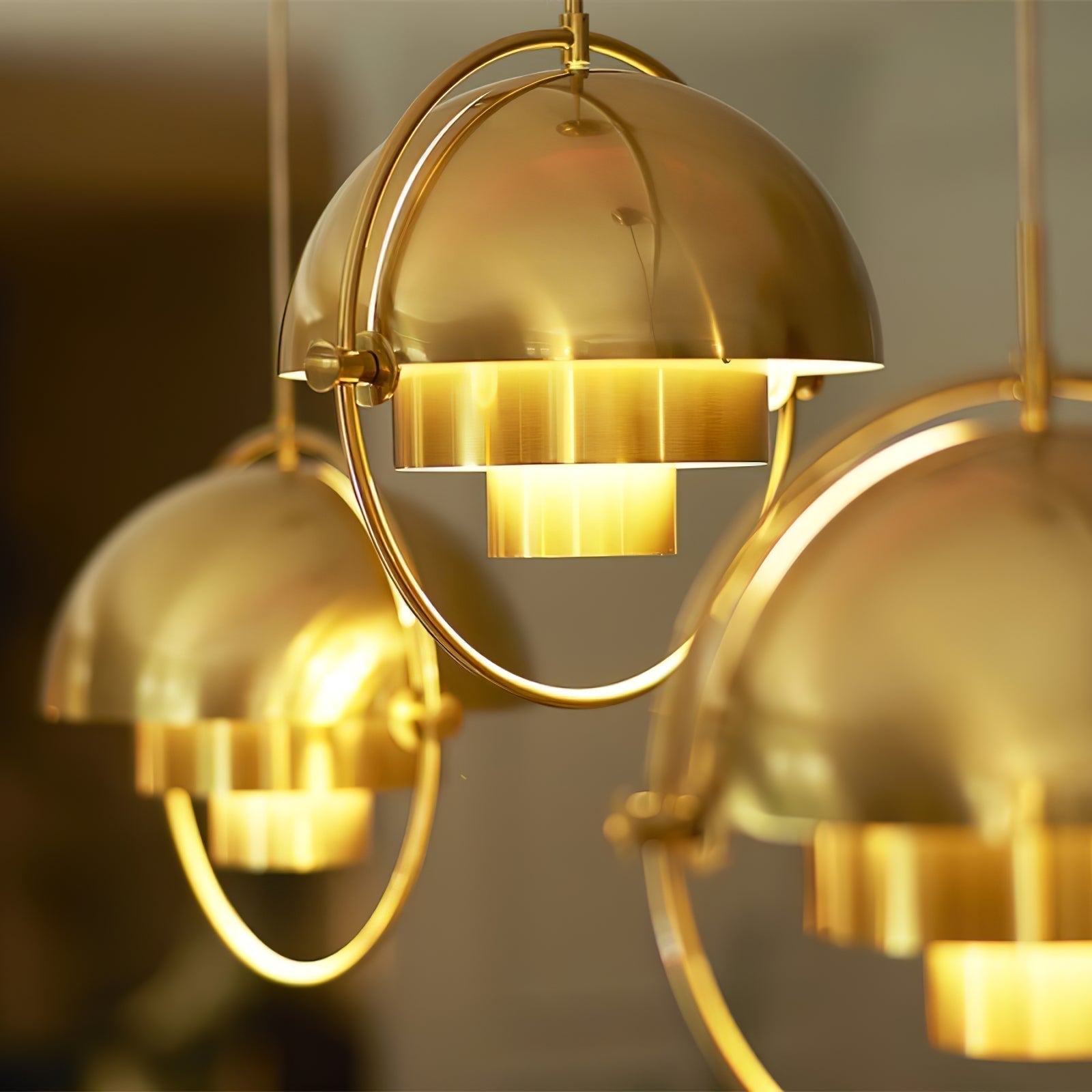 Sway Pendant Light