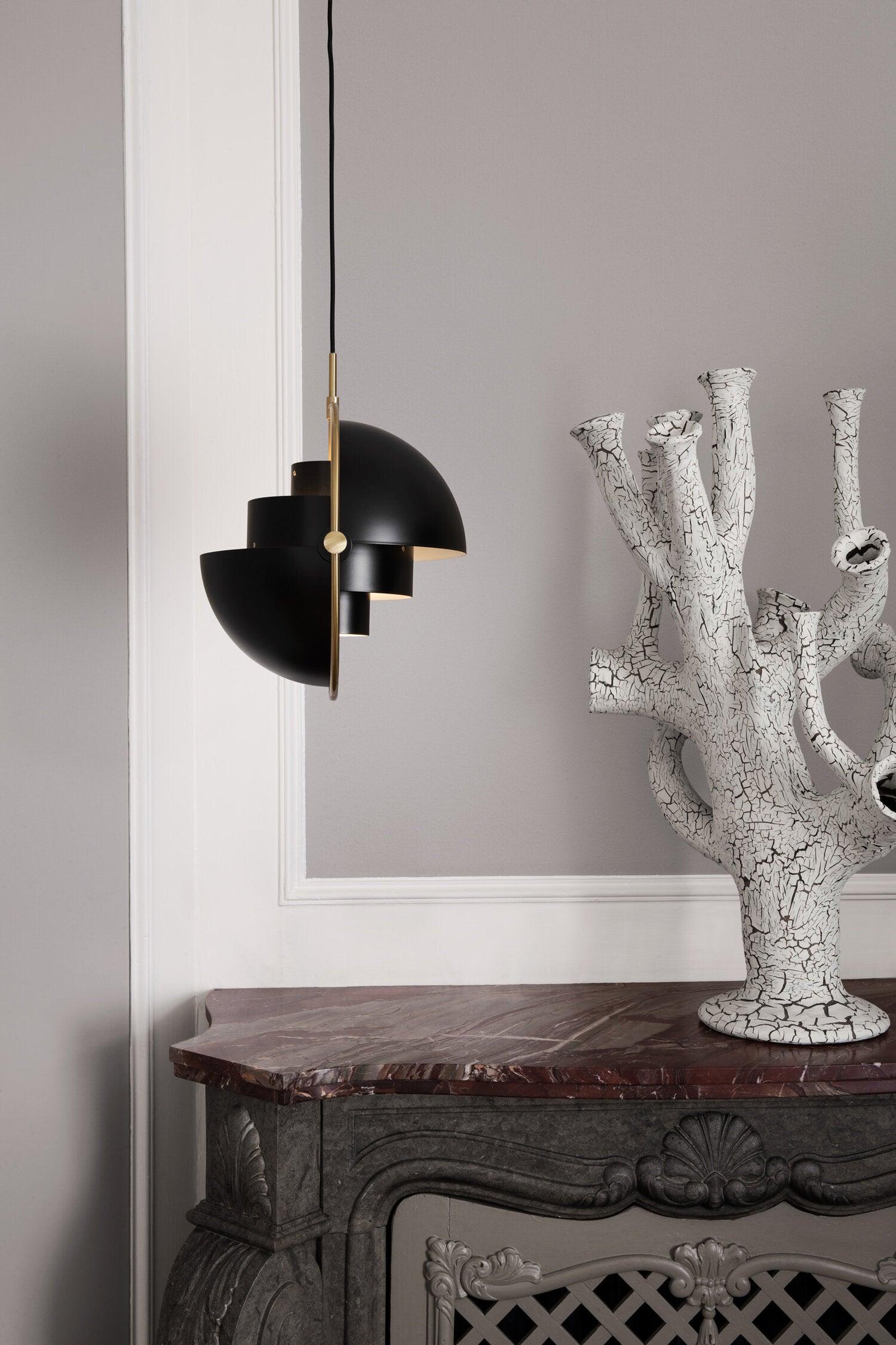 Lustra Pendant Lamp Deformed Ball Golden - Neutral Decor