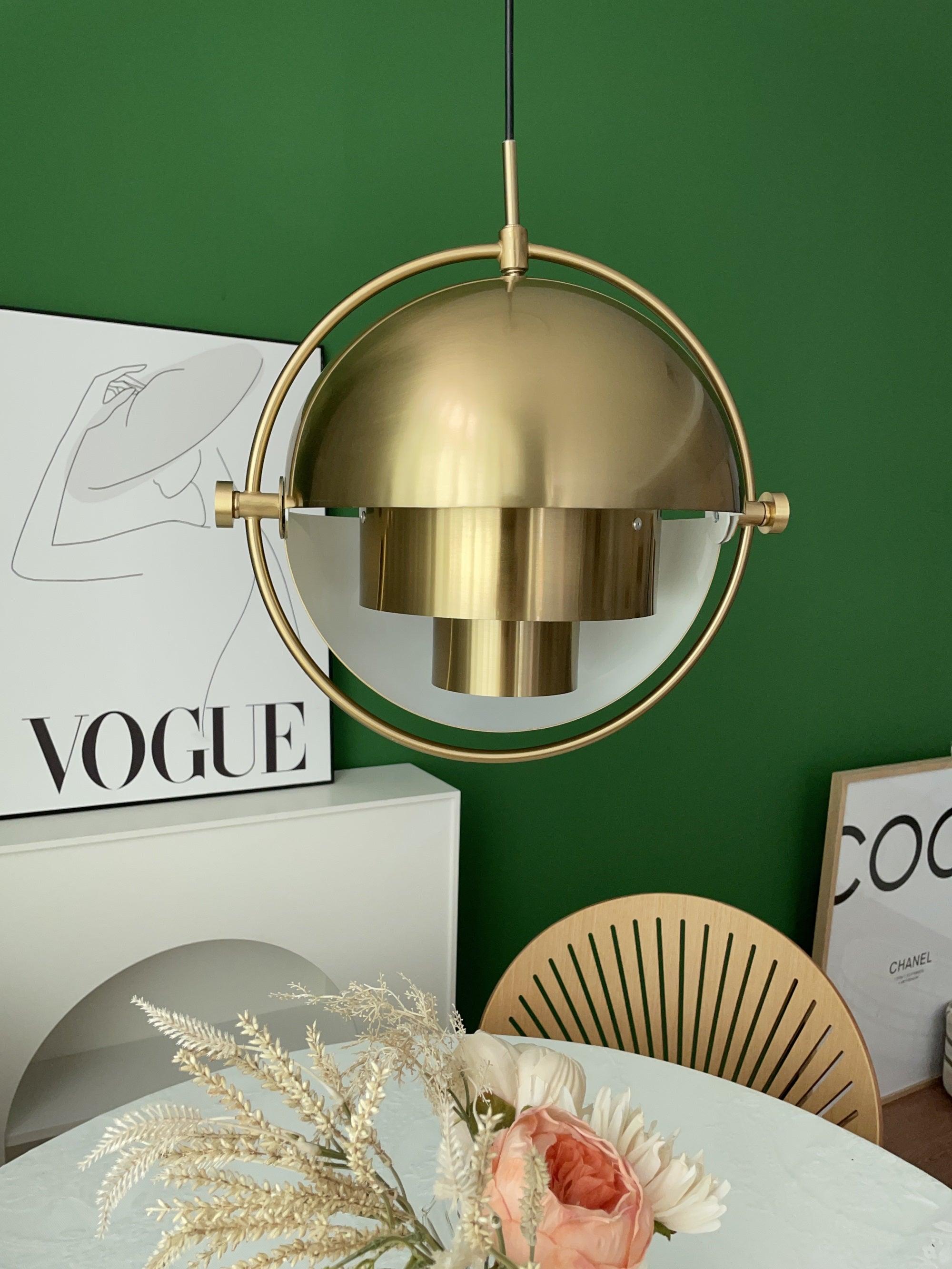 Lustra Pendant Lamp Deformed Ball Golden - Neutral Decor
