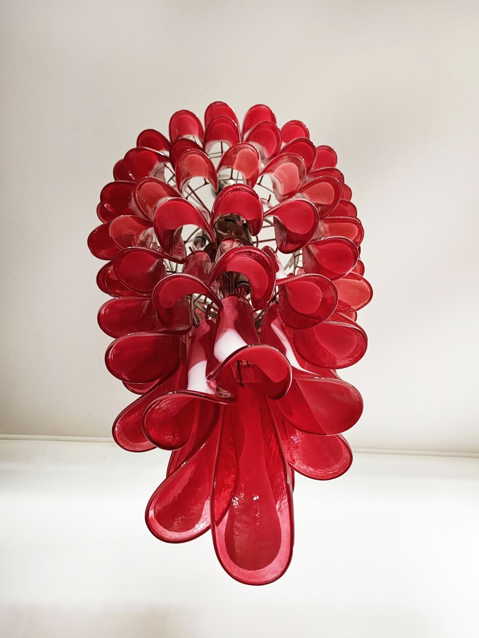 Viraisira Chandelier Red White Murano Spiral Petals