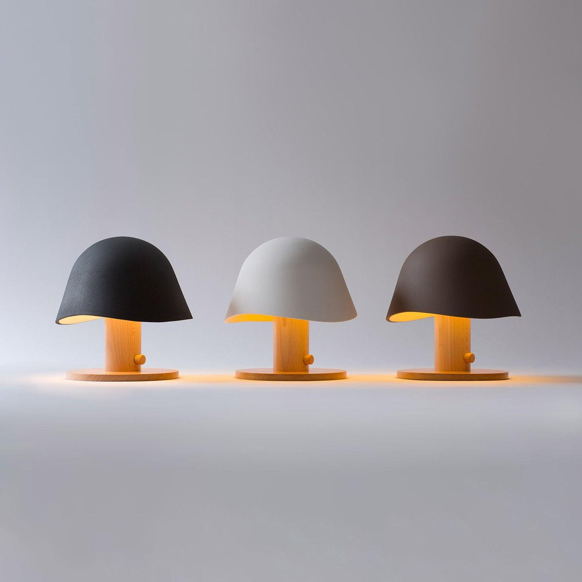 Wond Resin Wood Table Lamp