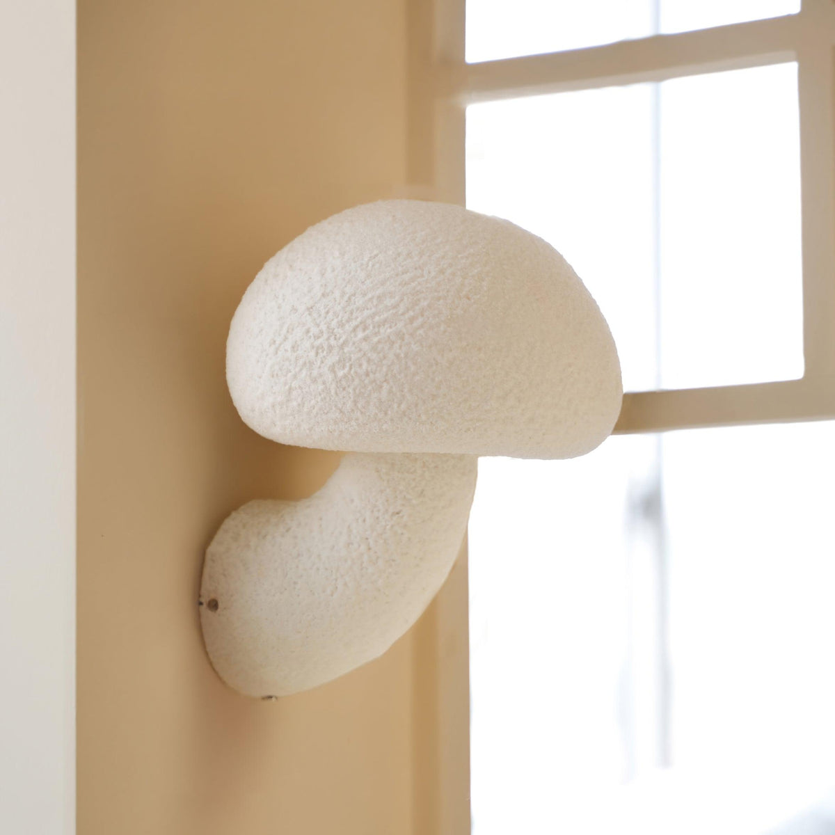 Mior Individual Creativity Mushroom Resin Wall Lamp