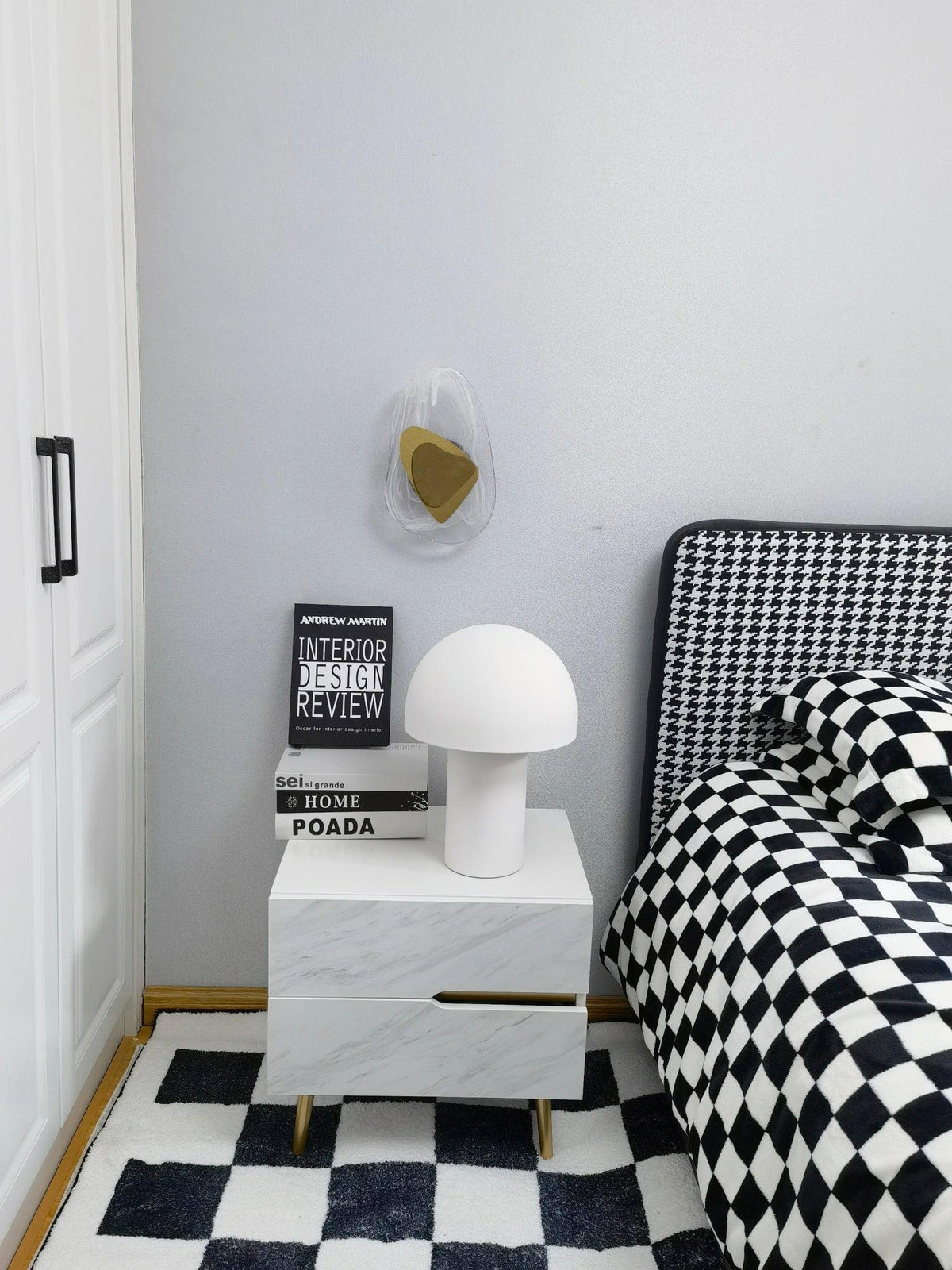 Urathen Retro Table Lamp