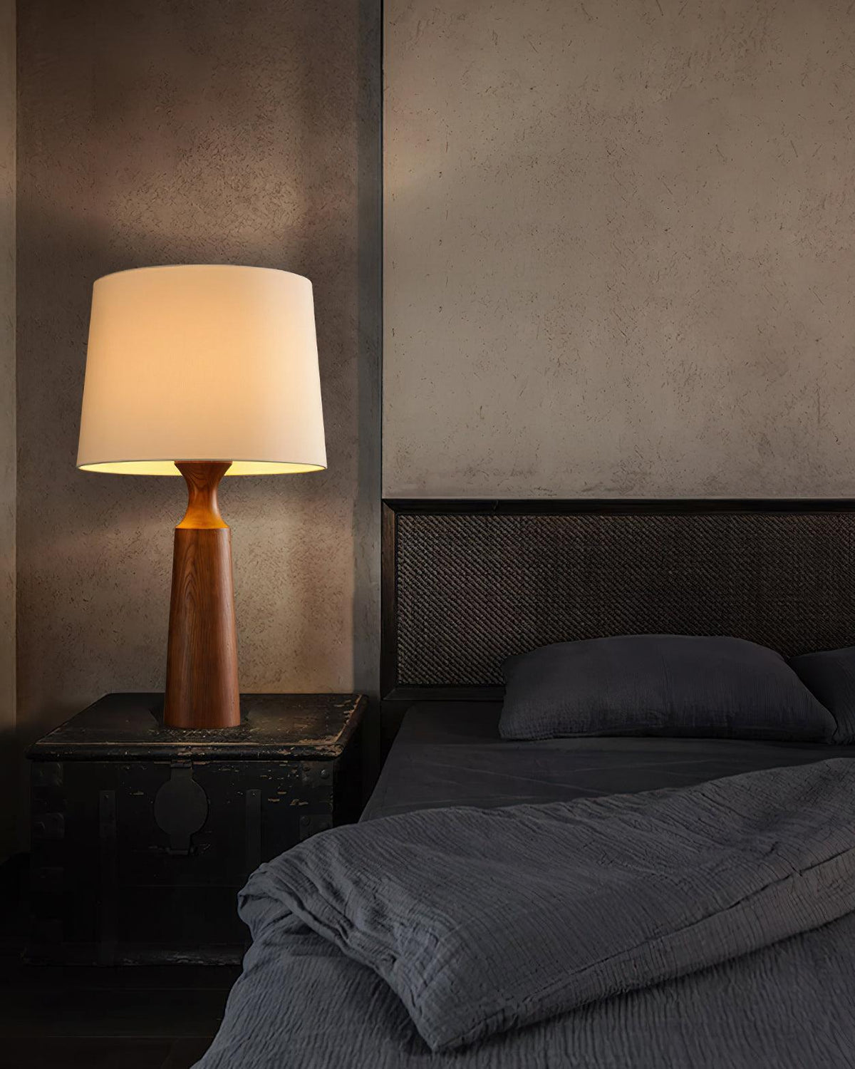Harry Contemporary Wood Table Lamp