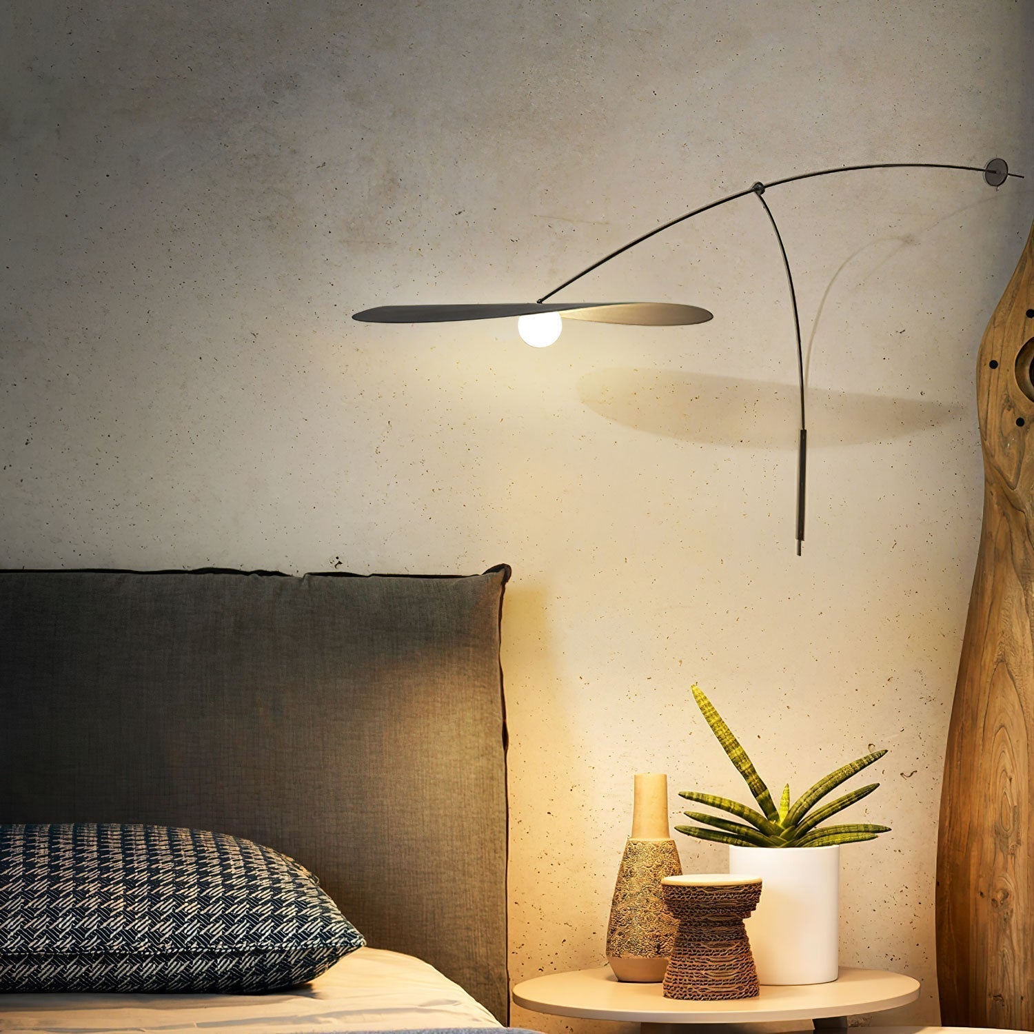 Tirove Glass Minimalist  Wall Lamp
