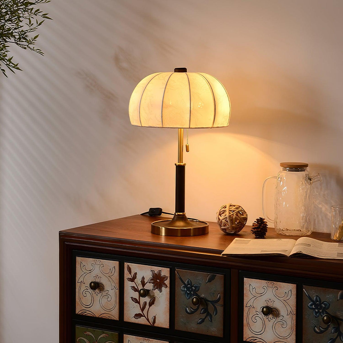 Nalemu Wood Fabric Retro Table Lamp