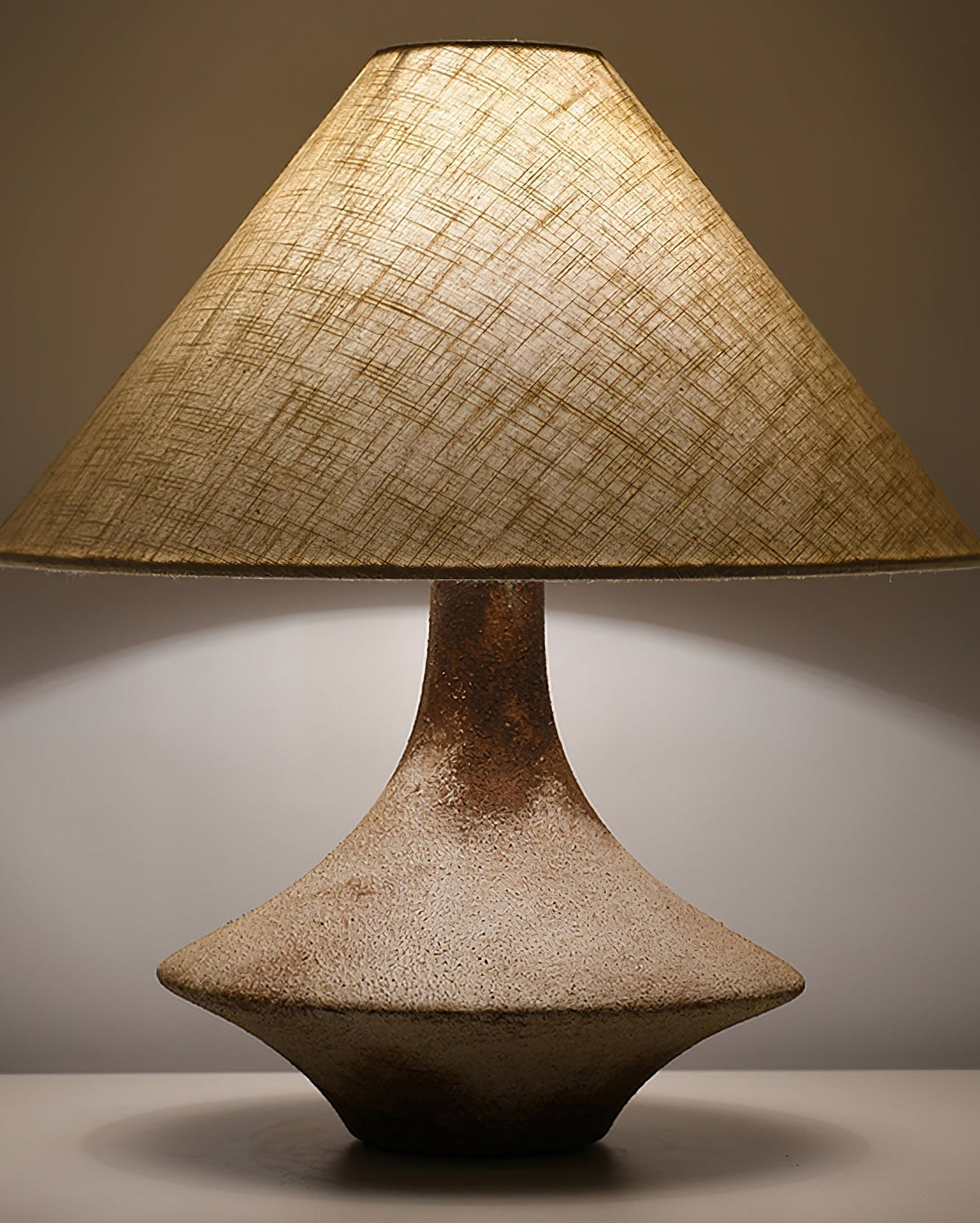 Navoer Fabric Artistic Table Lamp
