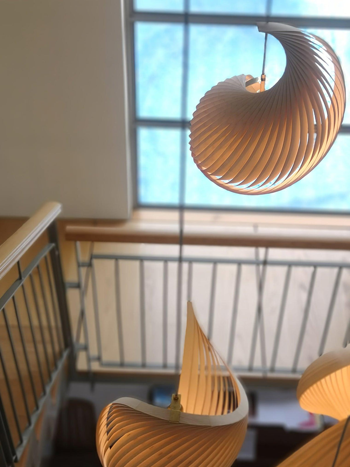 Loe Postmodern Luxury Shell Wood Wood Pendant Light