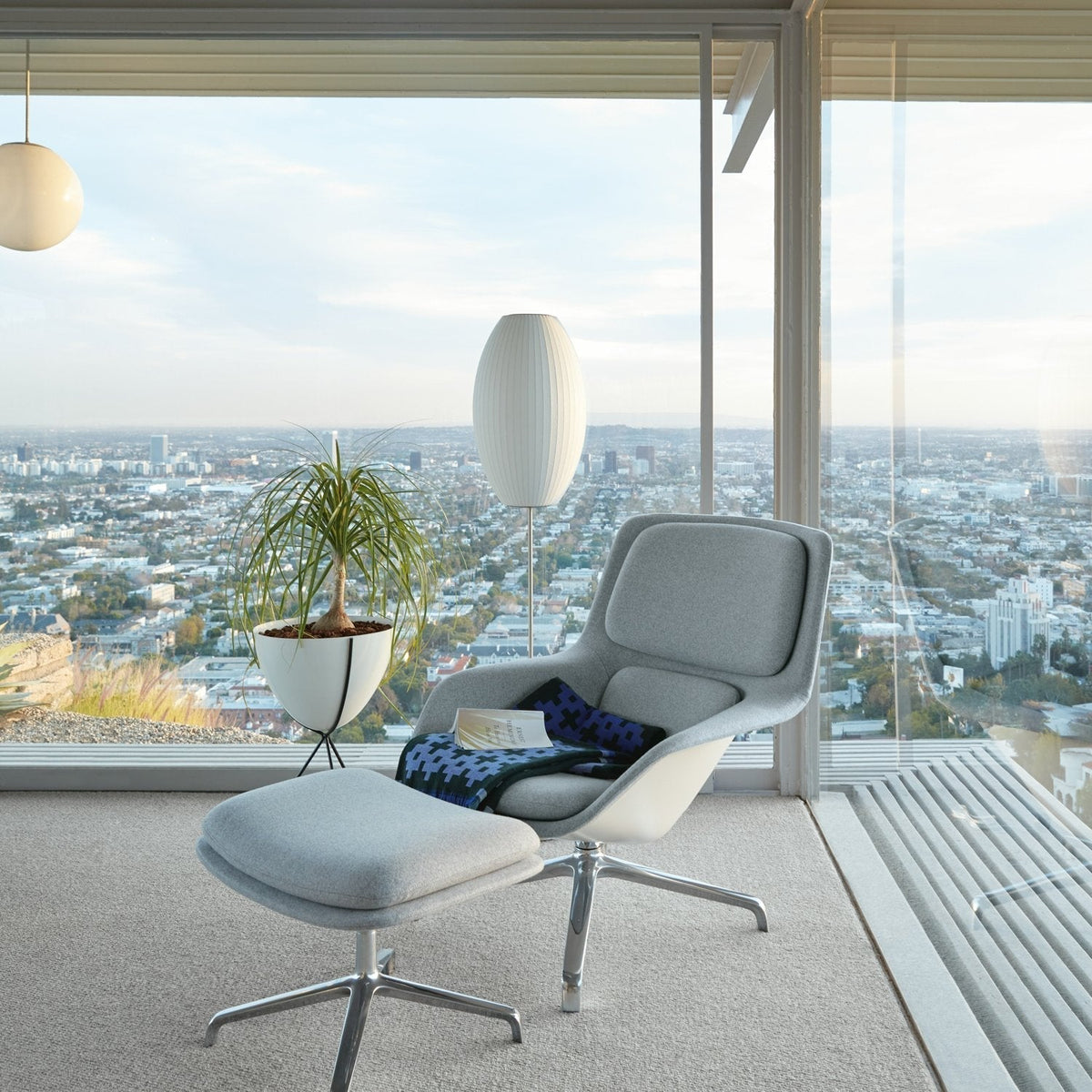 Bexno Minimalist Floor Lamp