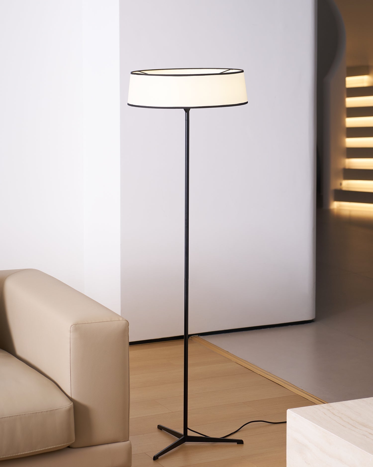 Zemaryre Modern Floor Lamp