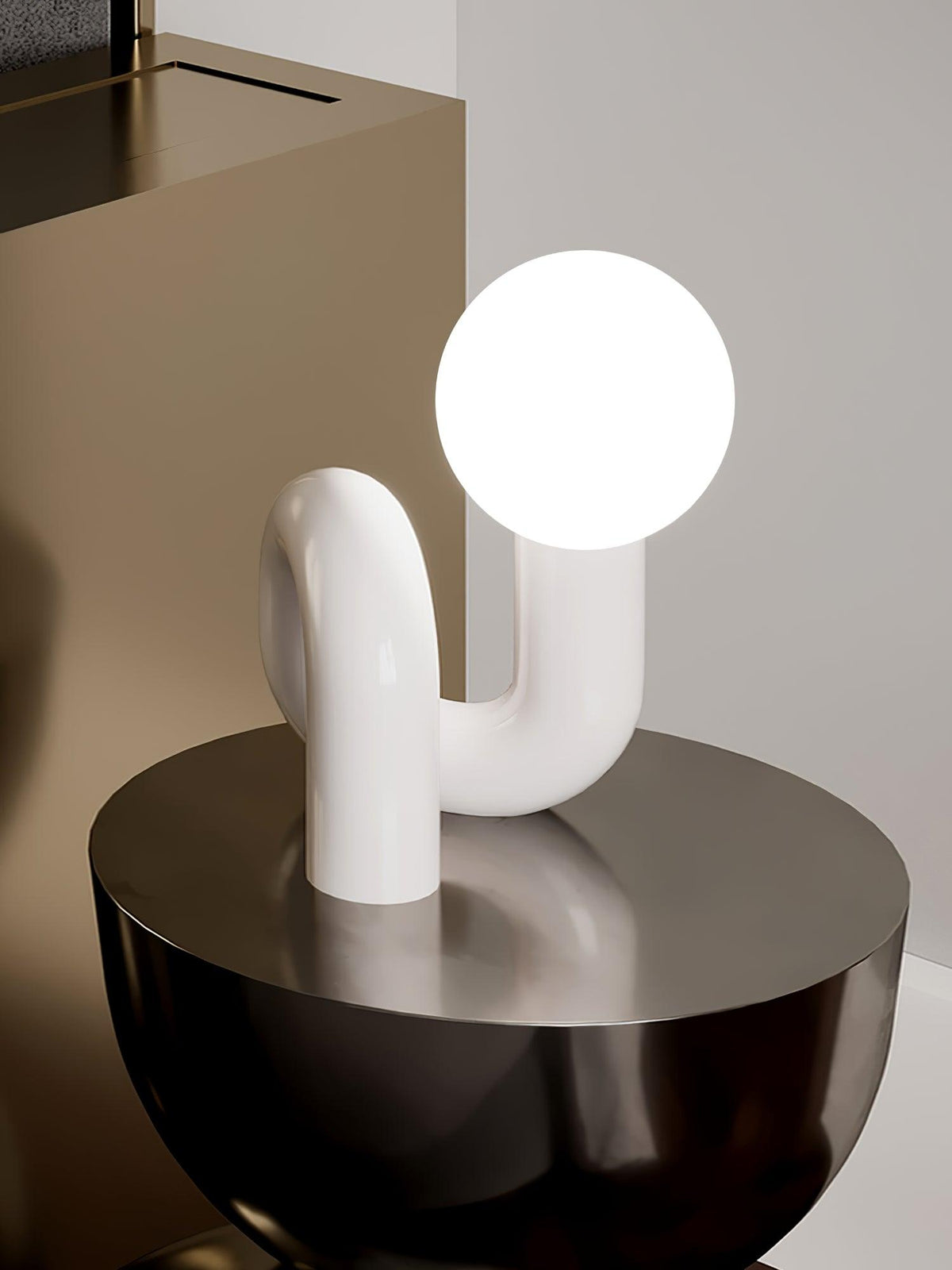 Soreeon Lamp Playful N Shape All White