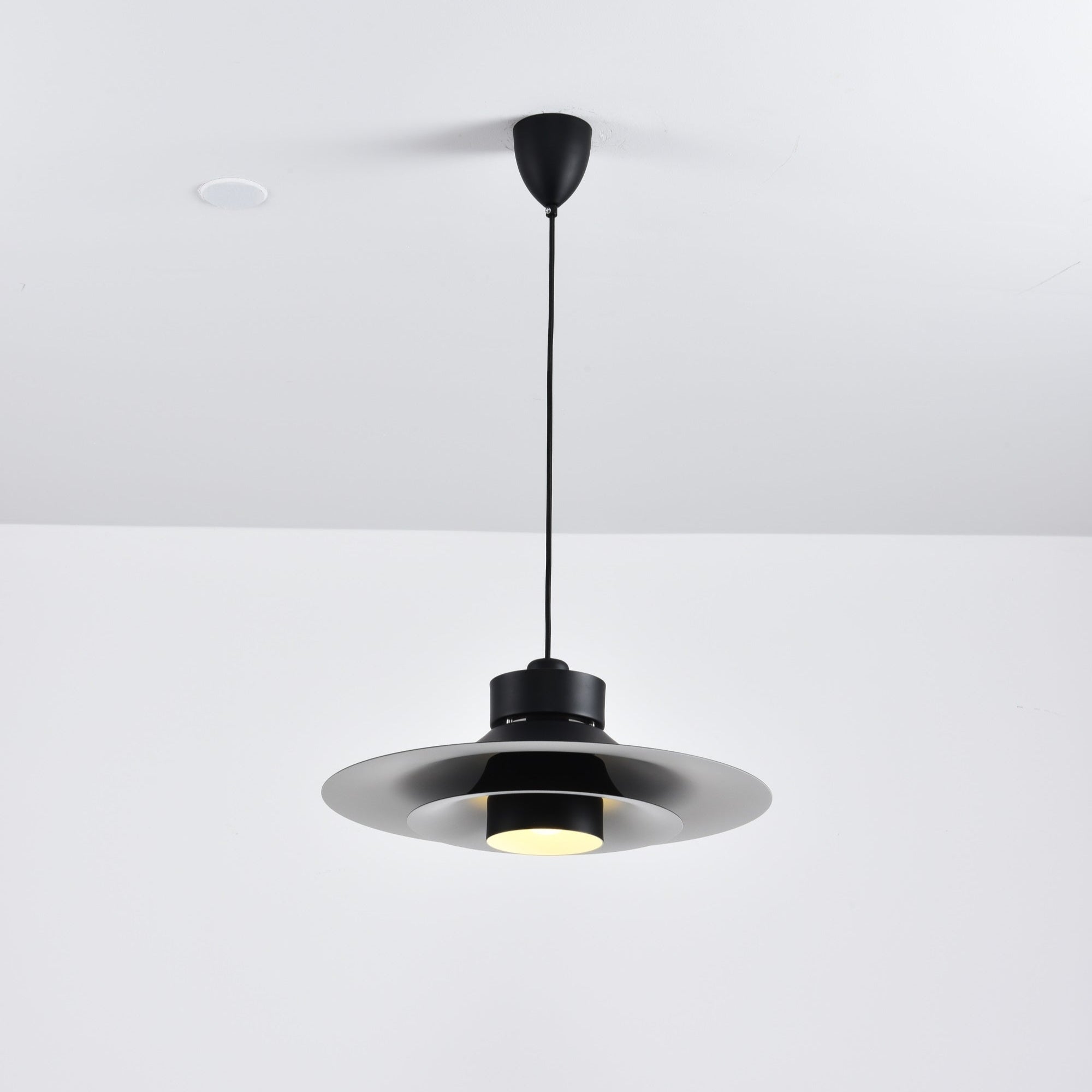Rivivaya Minimalist Pendant Lamp